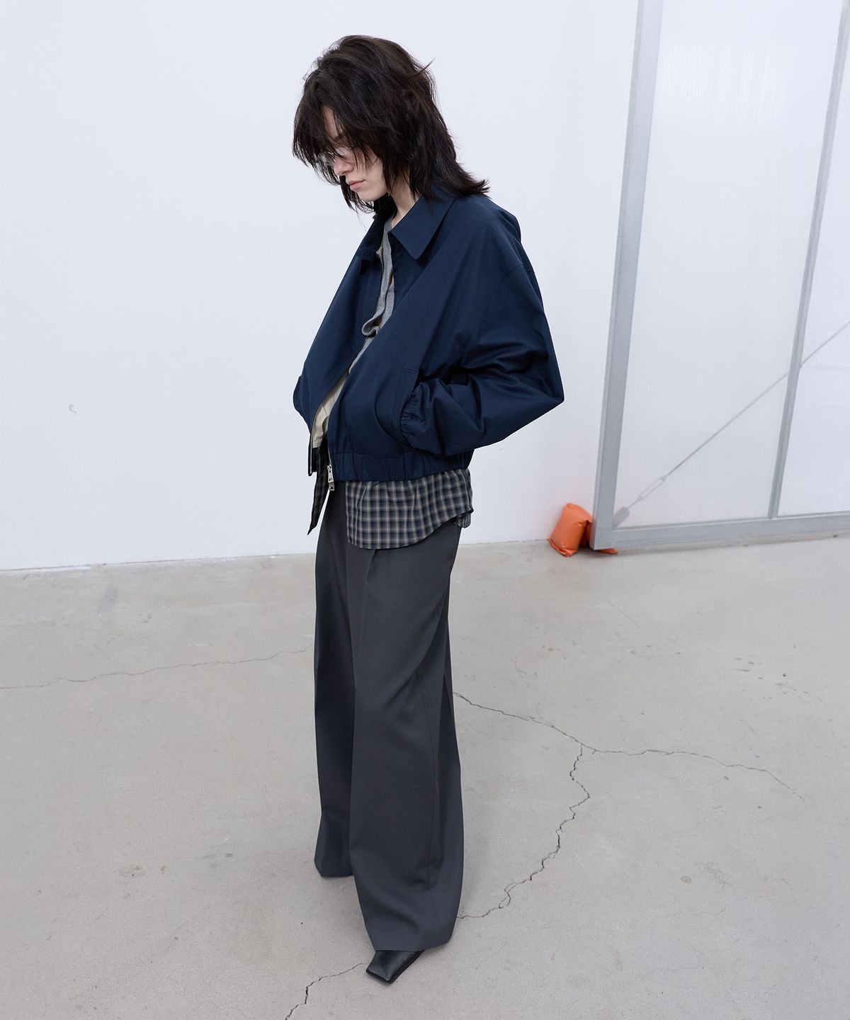 엘씨디씨티엠(LCDC™) CHECK DETAIL BLOUSON JACKET (NAVY)