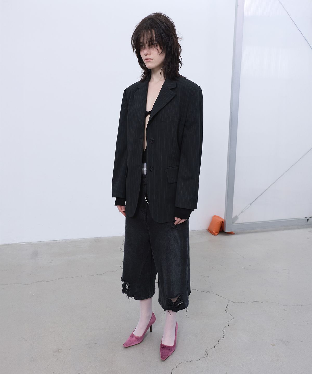 엘씨디씨티엠(LCDC™) CLASSIC PINSTRIPED BLAZER (BLACK)