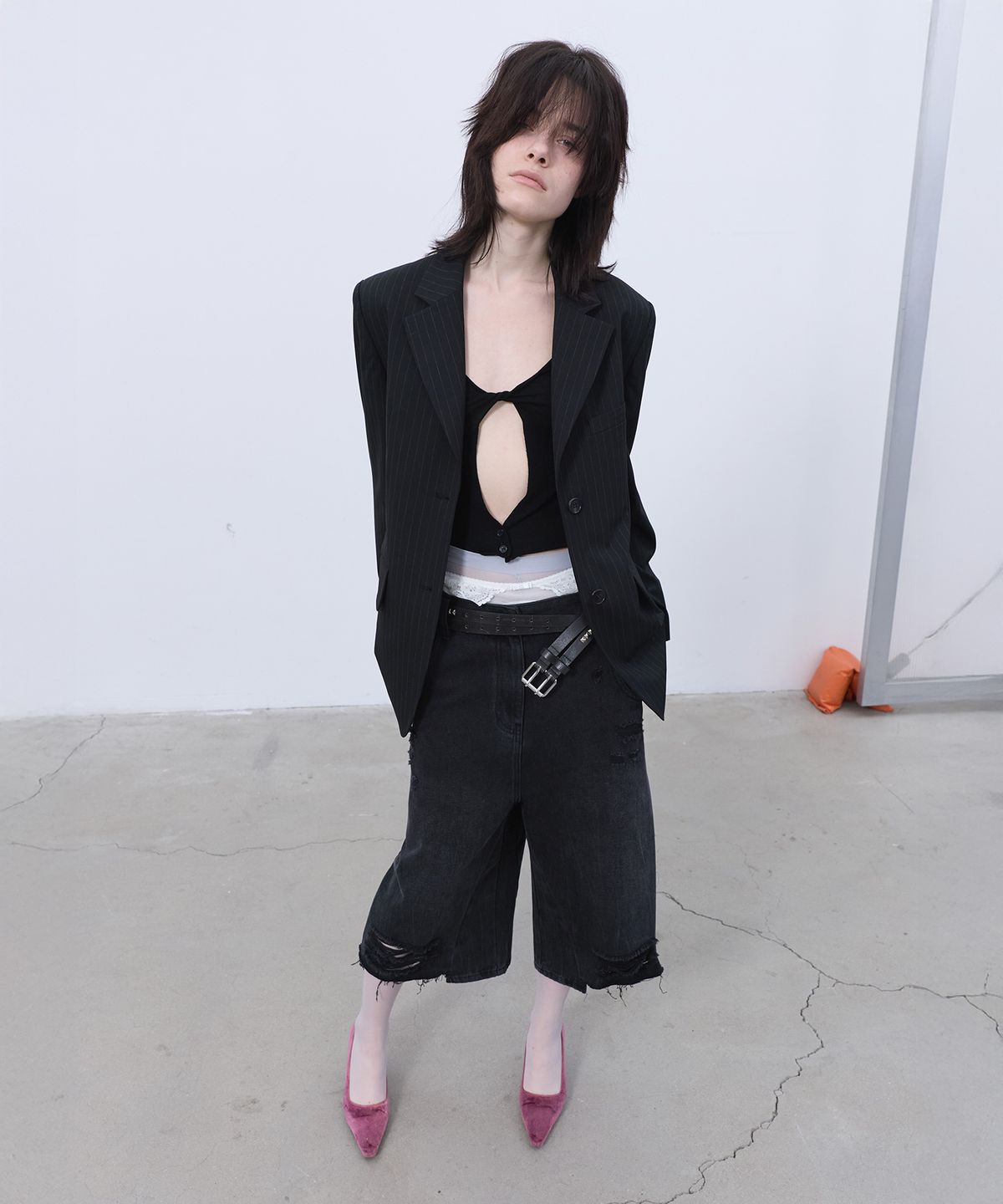 엘씨디씨티엠(LCDC™) CLASSIC PINSTRIPED BLAZER (BLACK)