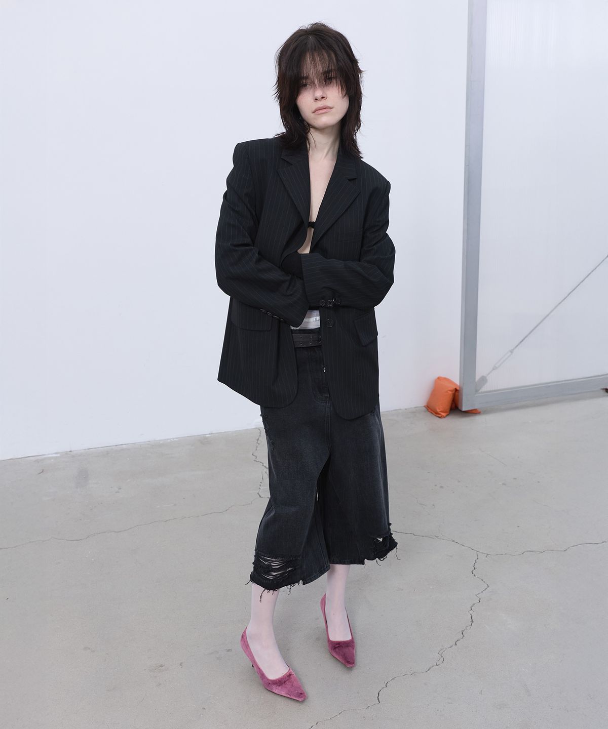 엘씨디씨티엠(LCDC™) CLASSIC PINSTRIPED BLAZER (BLACK)