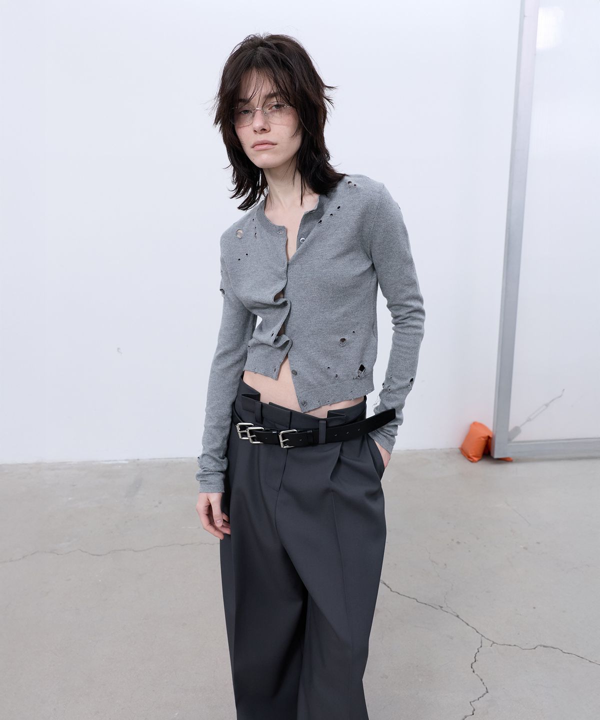 엘씨디씨티엠(LCDC™) DISTRESSED CARDIGAN (GREY)