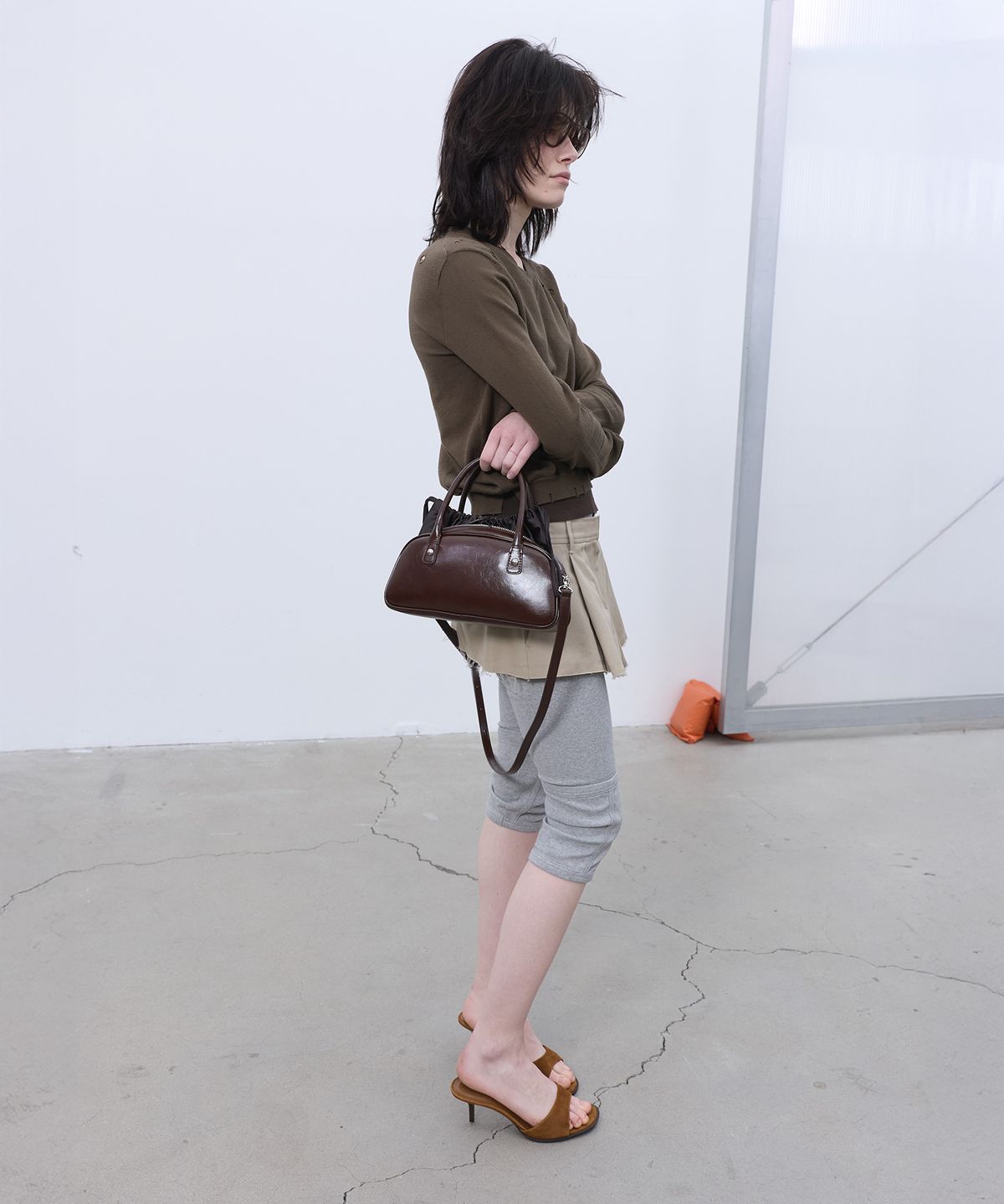 엘씨디씨티엠(LCDC™) DISTRESSED PULLOVER (KHAKI)