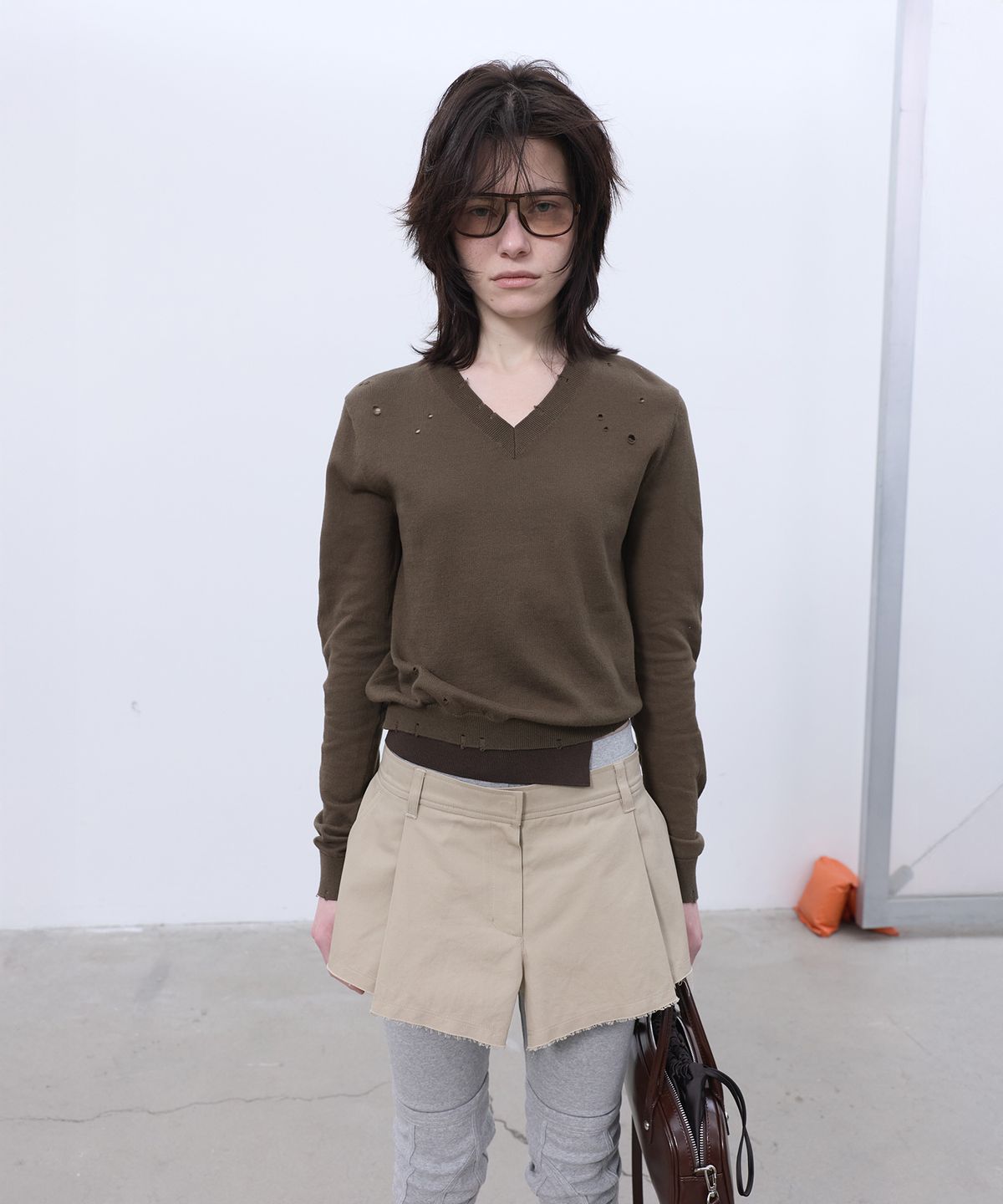 엘씨디씨티엠(LCDC™) DISTRESSED PULLOVER (KHAKI)