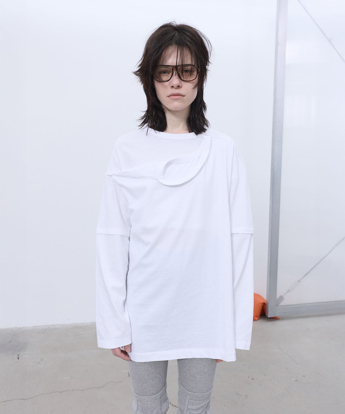 엘씨디씨티엠(LCDC™) HALTERNECK-DETAILED TOP (WHITE)