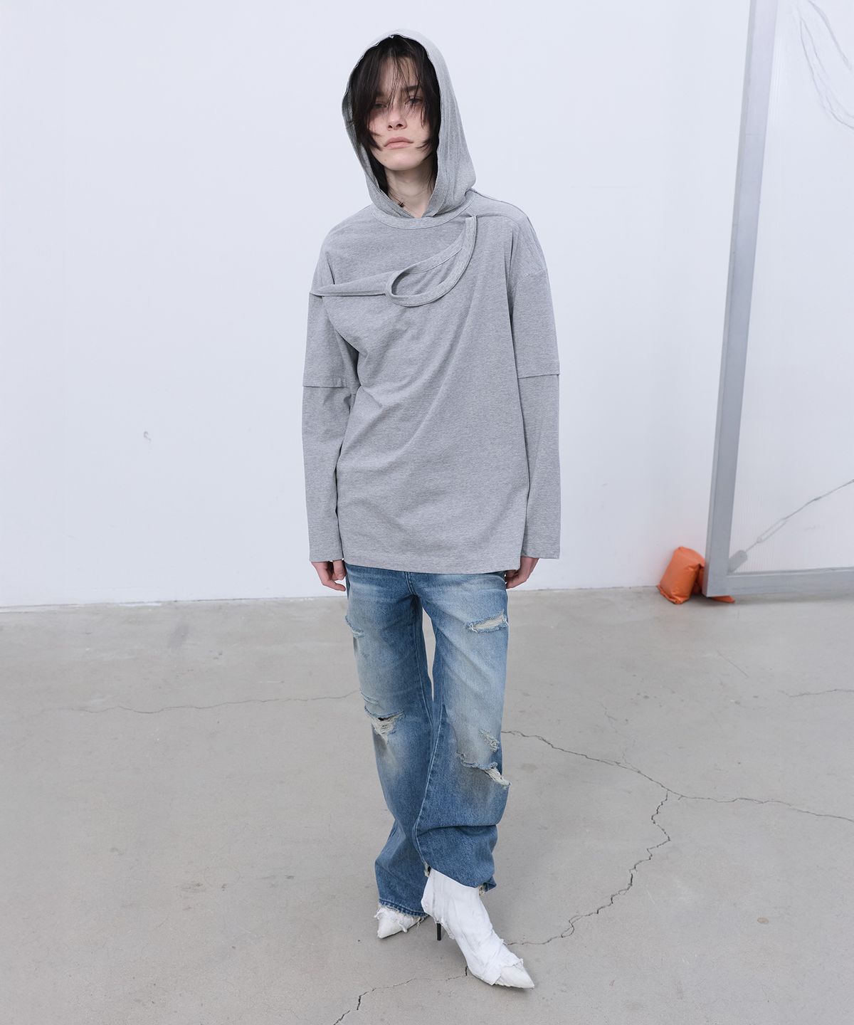 엘씨디씨티엠(LCDC™) HALTERNECK-DETAILED TOP (MELANGE GREY)