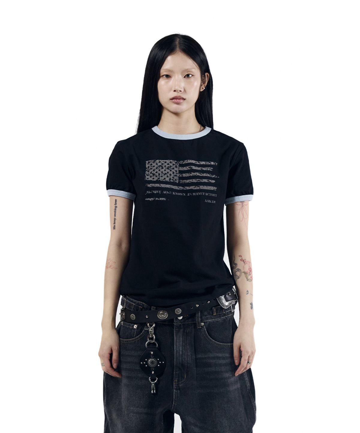 아캄(AAKAM) Star-Spangled Ringer Top (Black)