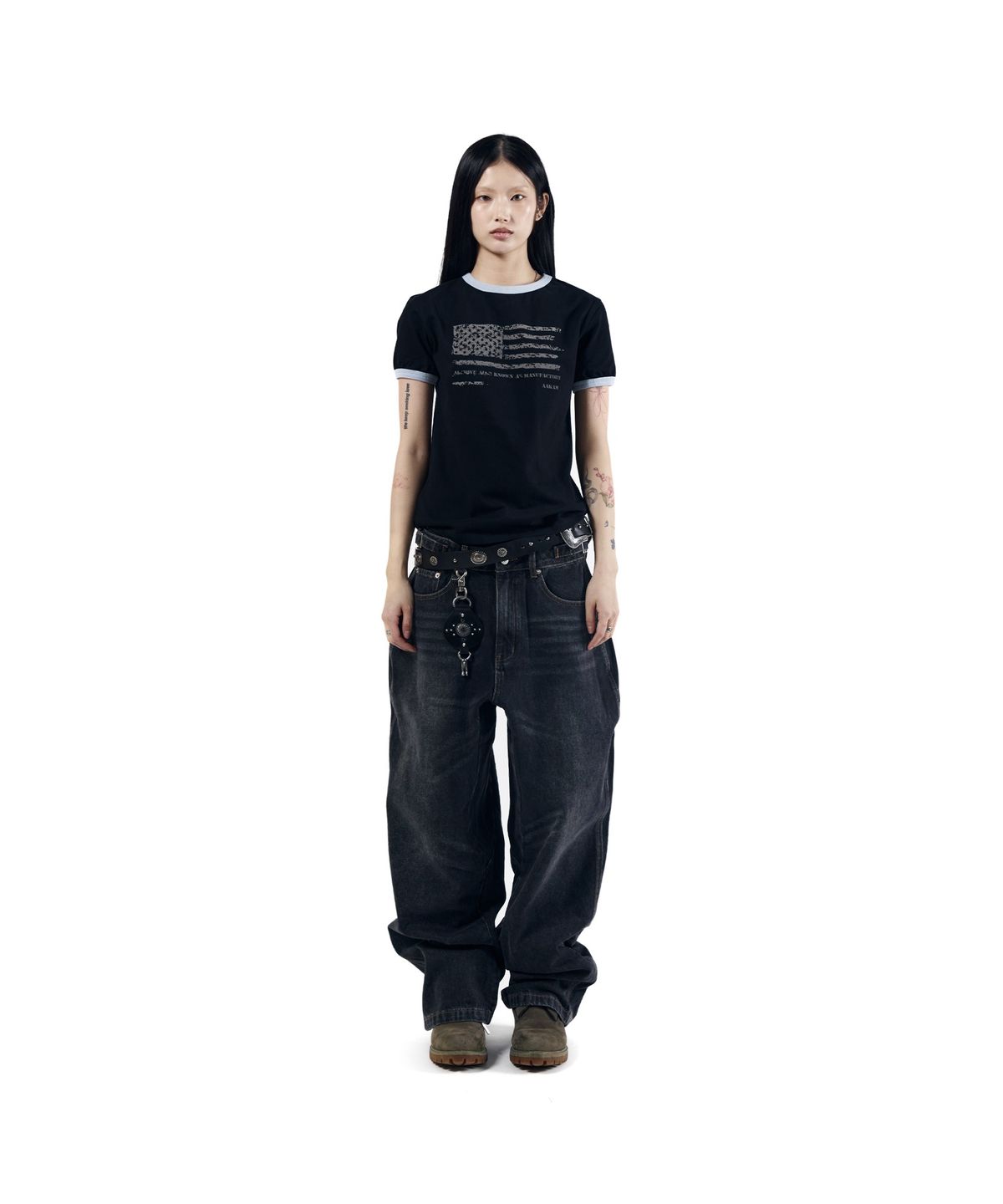 아캄(AAKAM) Star-Spangled Ringer Top (Black)