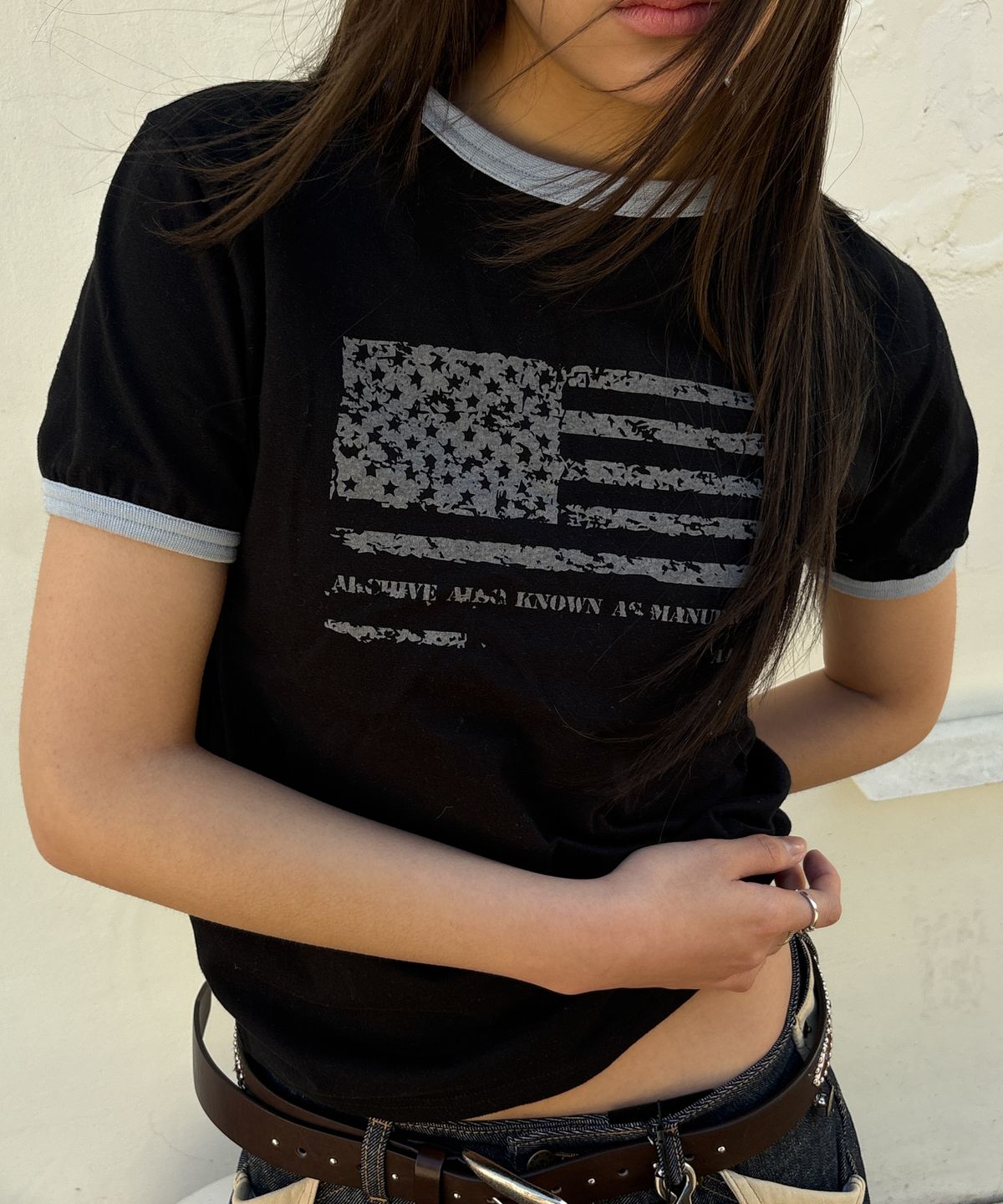 아캄(AAKAM) Star-Spangled Ringer Top (Black)