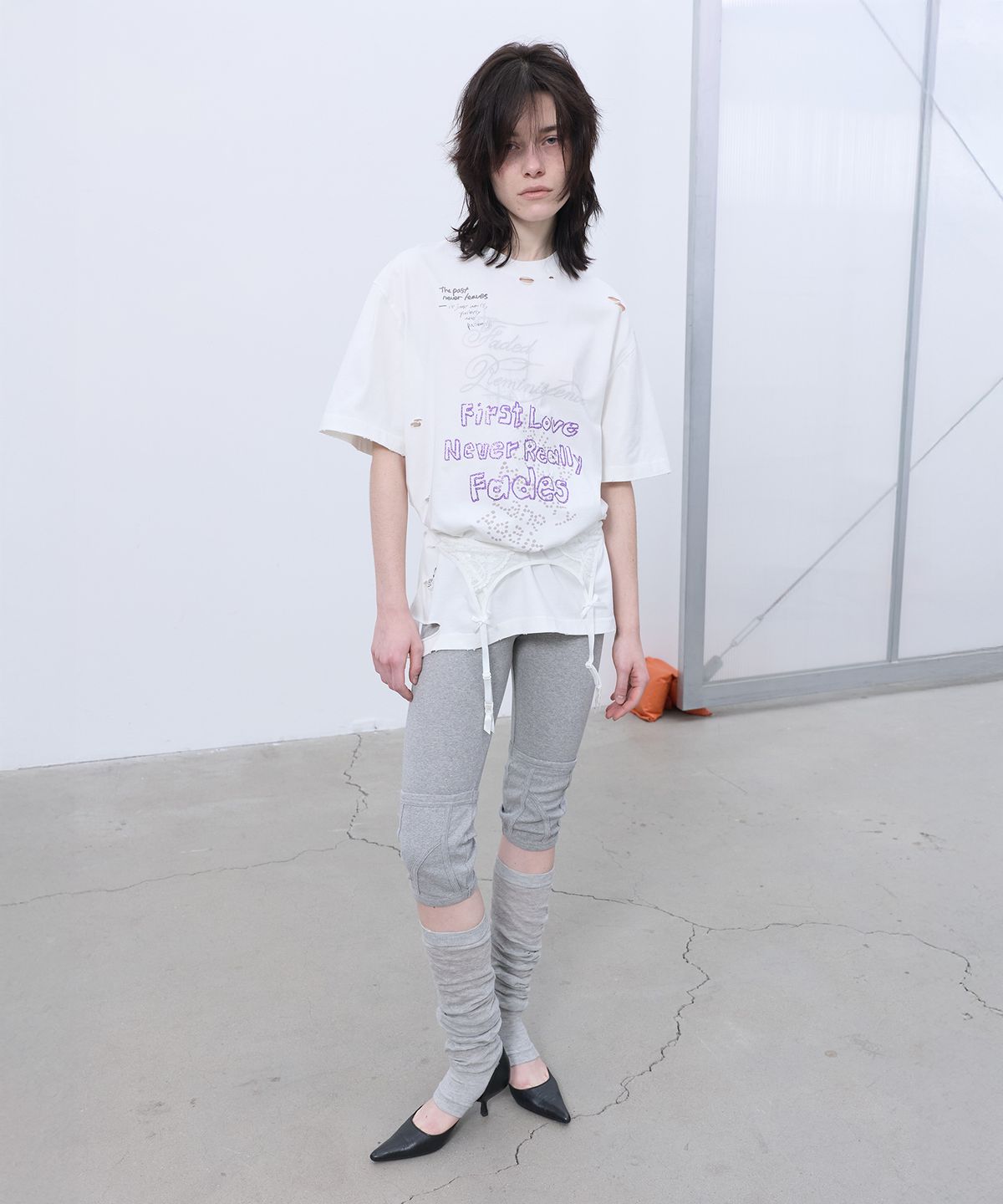 엘씨디씨티엠(LCDC™) DISTRESSED OVERSIZED T-SHIRT (WHITE)