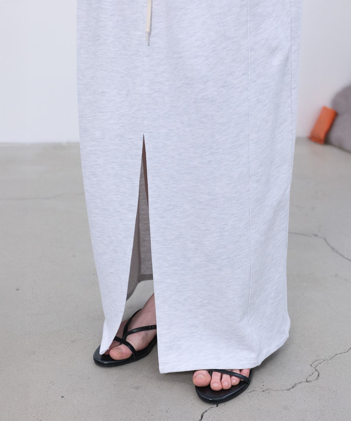 엘씨디씨티엠(LCDC™) DOUBLE-LAYERED DETAIL SKIRT (LIGHT GREY)