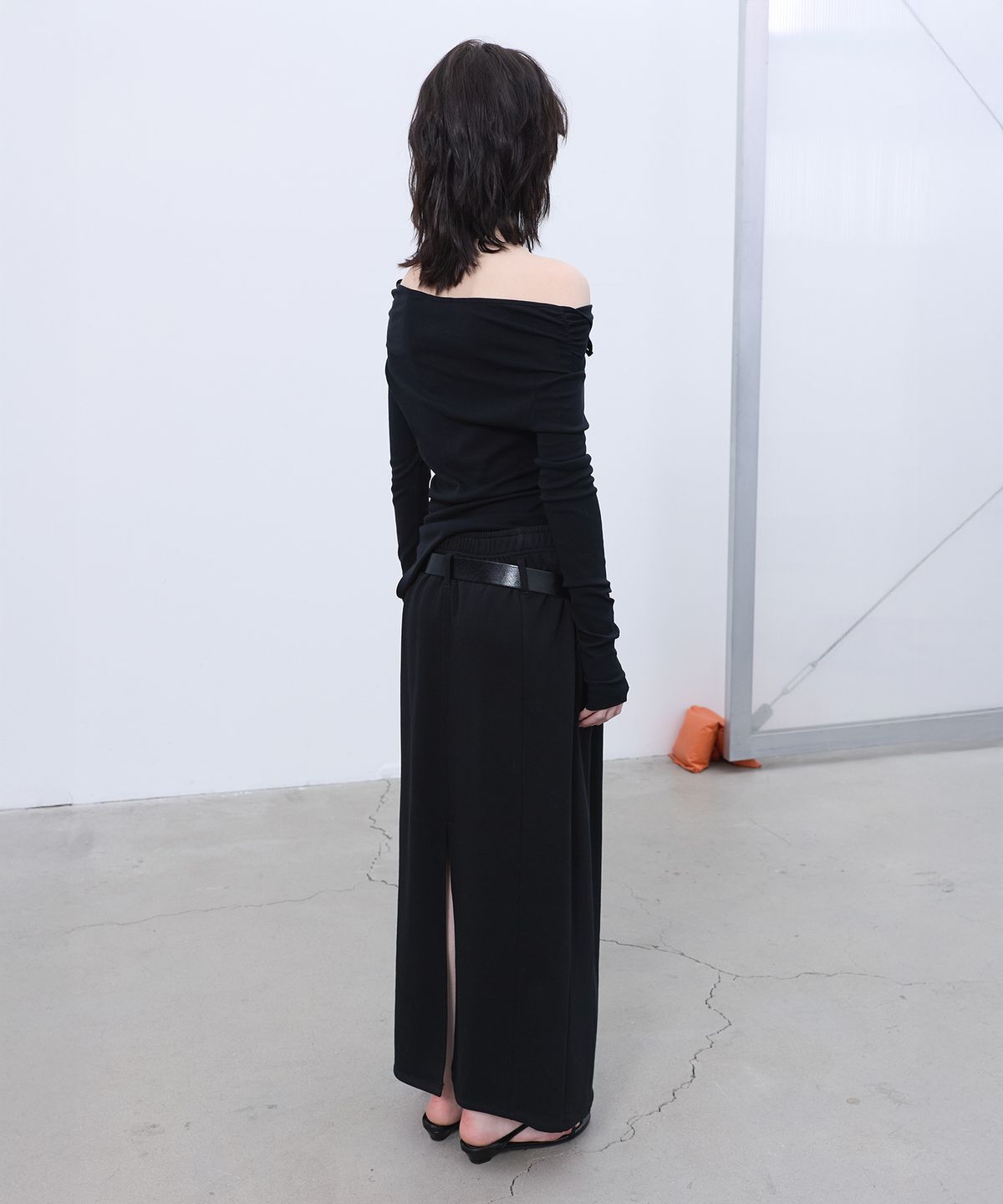 엘씨디씨티엠(LCDC™) DOUBLE-LAYERED DETAIL SKIRT (BLACK)