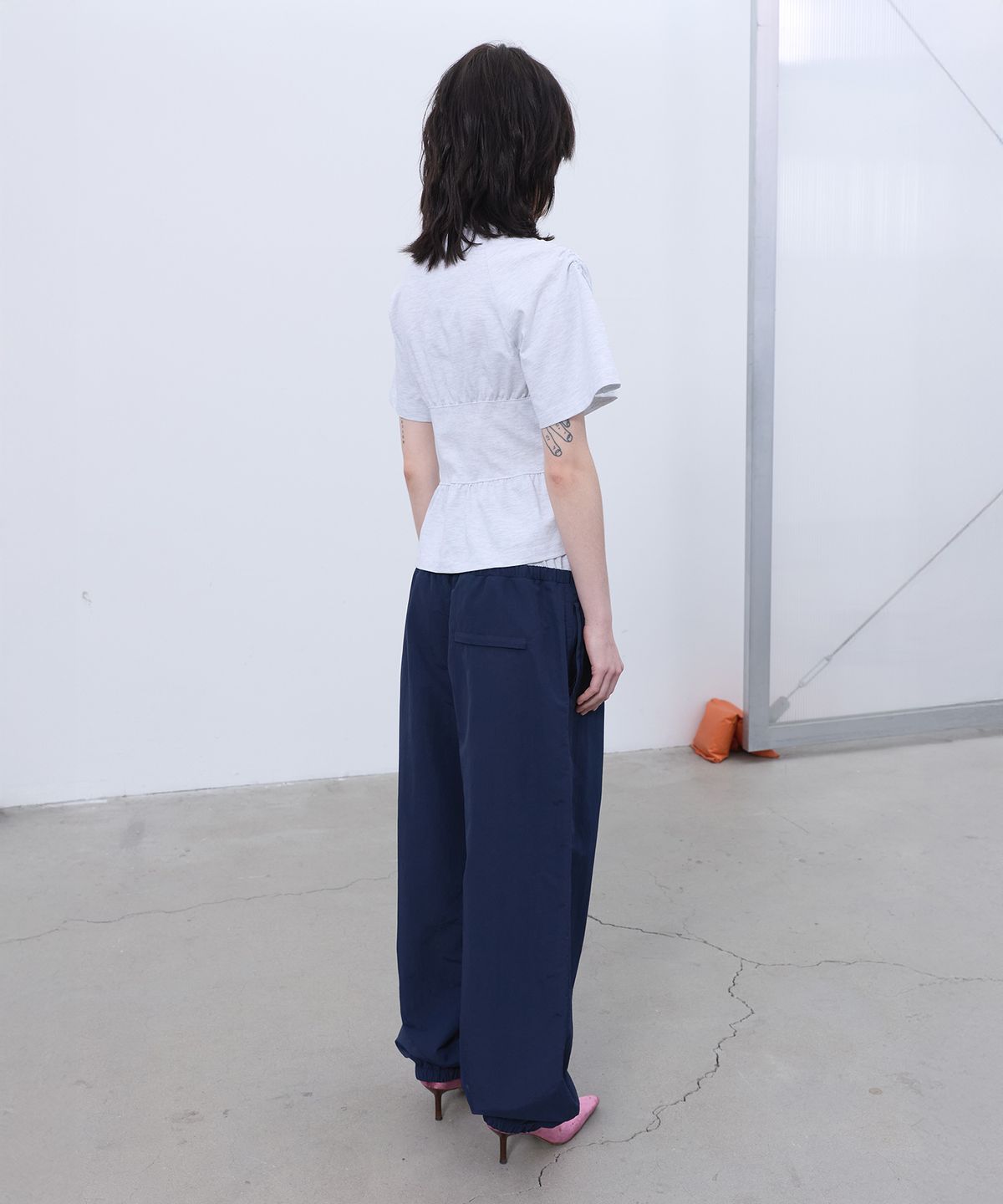 엘씨디씨티엠(LCDC™) SHIRRING T-SHIRT (LIGHT GREY)