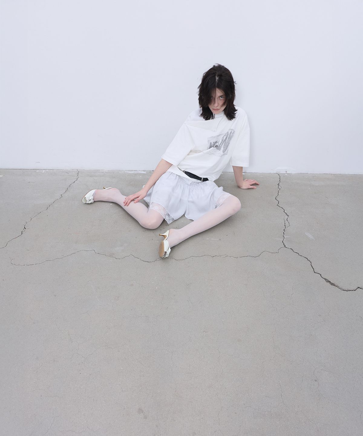 엘씨디씨티엠(LCDC™) OPENED OVERSIZED T-SHIRT (WHITE)