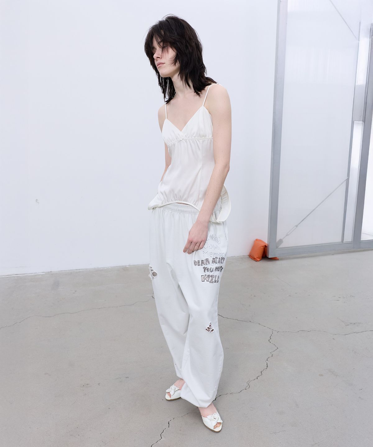 엘씨디씨티엠(LCDC™) PRINTED SWEATPANTS (LIGHT BEIGE)