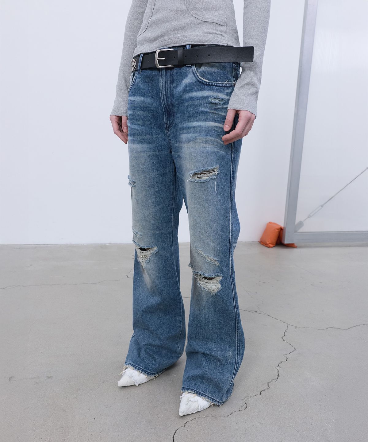 엘씨디씨티엠(LCDC™) RAW-EDGE BOOTSCUT DENIM (BLUE)