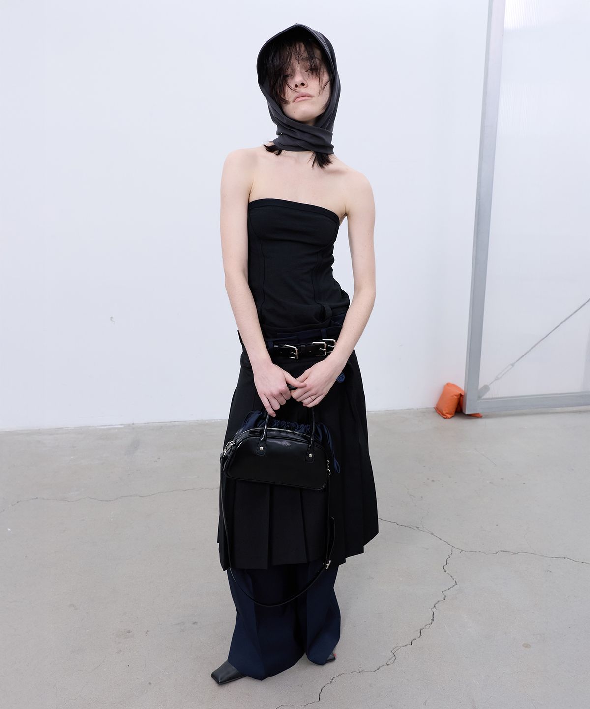 엘씨디씨티엠(LCDC™) RIBBON DRAWSTRING TOTE BAG (BLACK)
