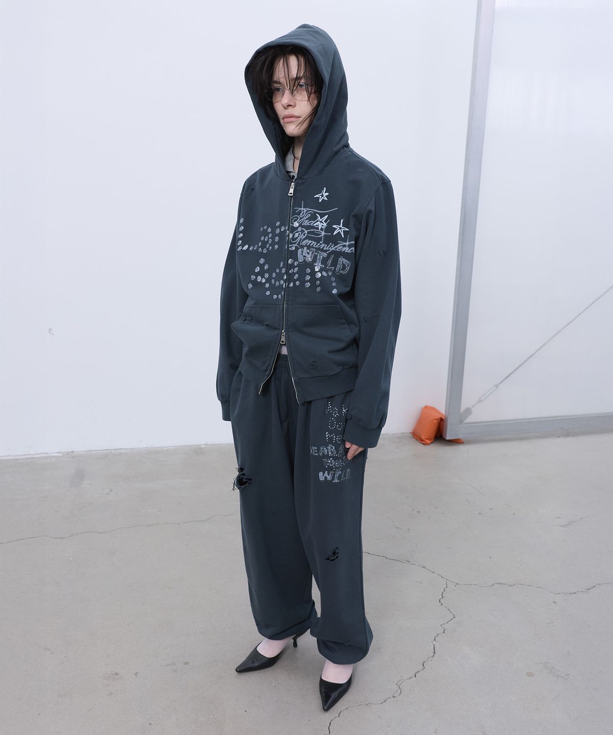 엘씨디씨티엠(LCDC™) PRINTED HOOD ZIP-UP (GREY)