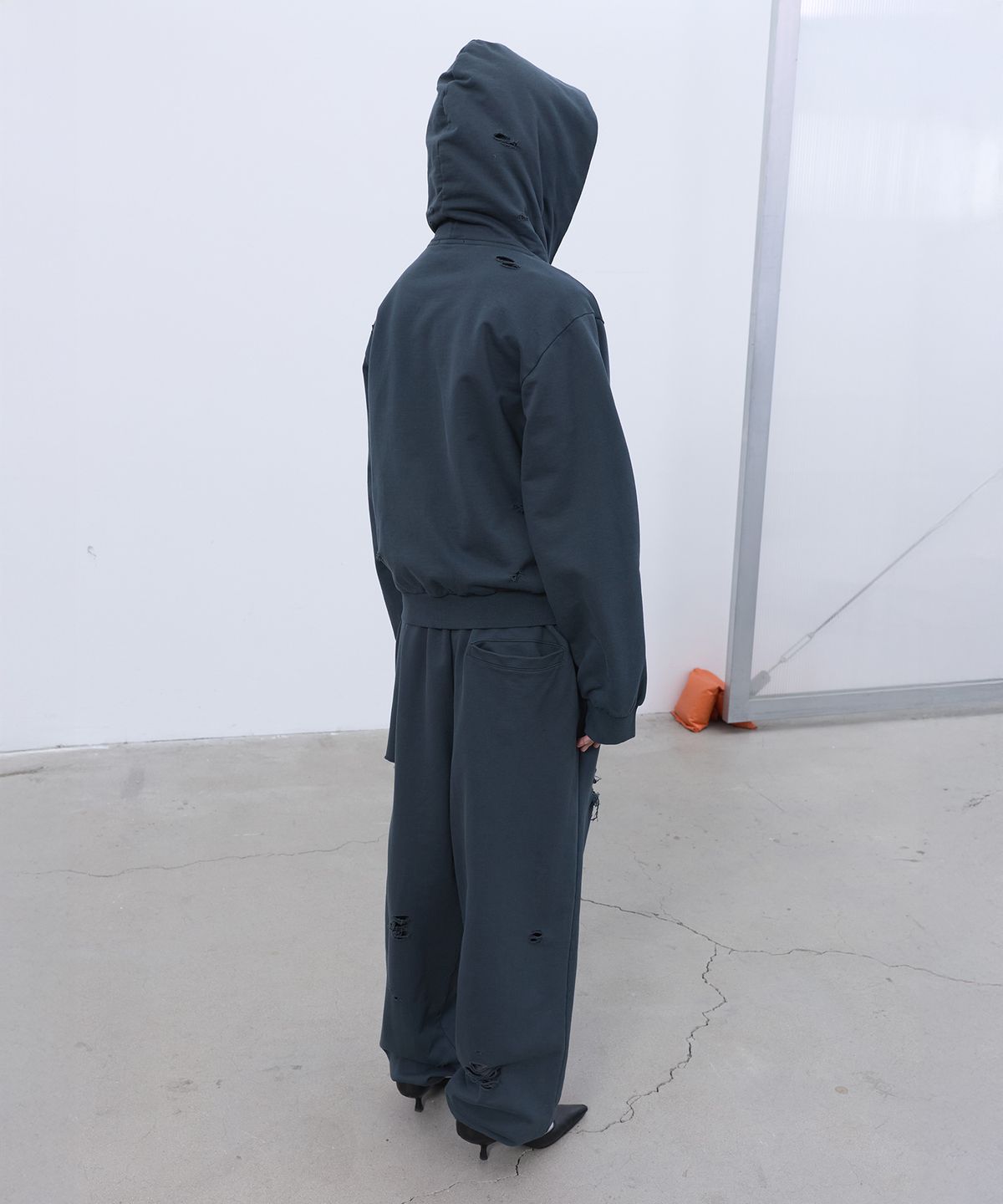 엘씨디씨티엠(LCDC™) PRINTED HOOD ZIP-UP (GREY)