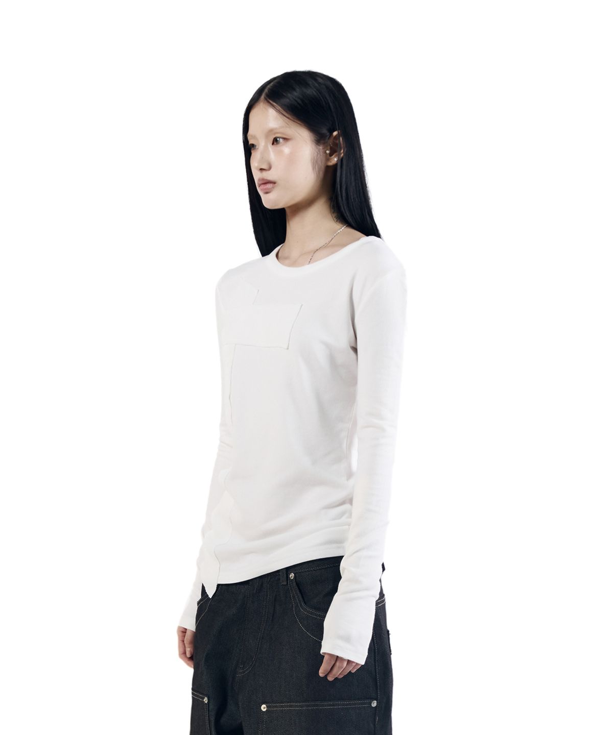 아캄(AAKAM) Cross Patch Long Sleeve (White)