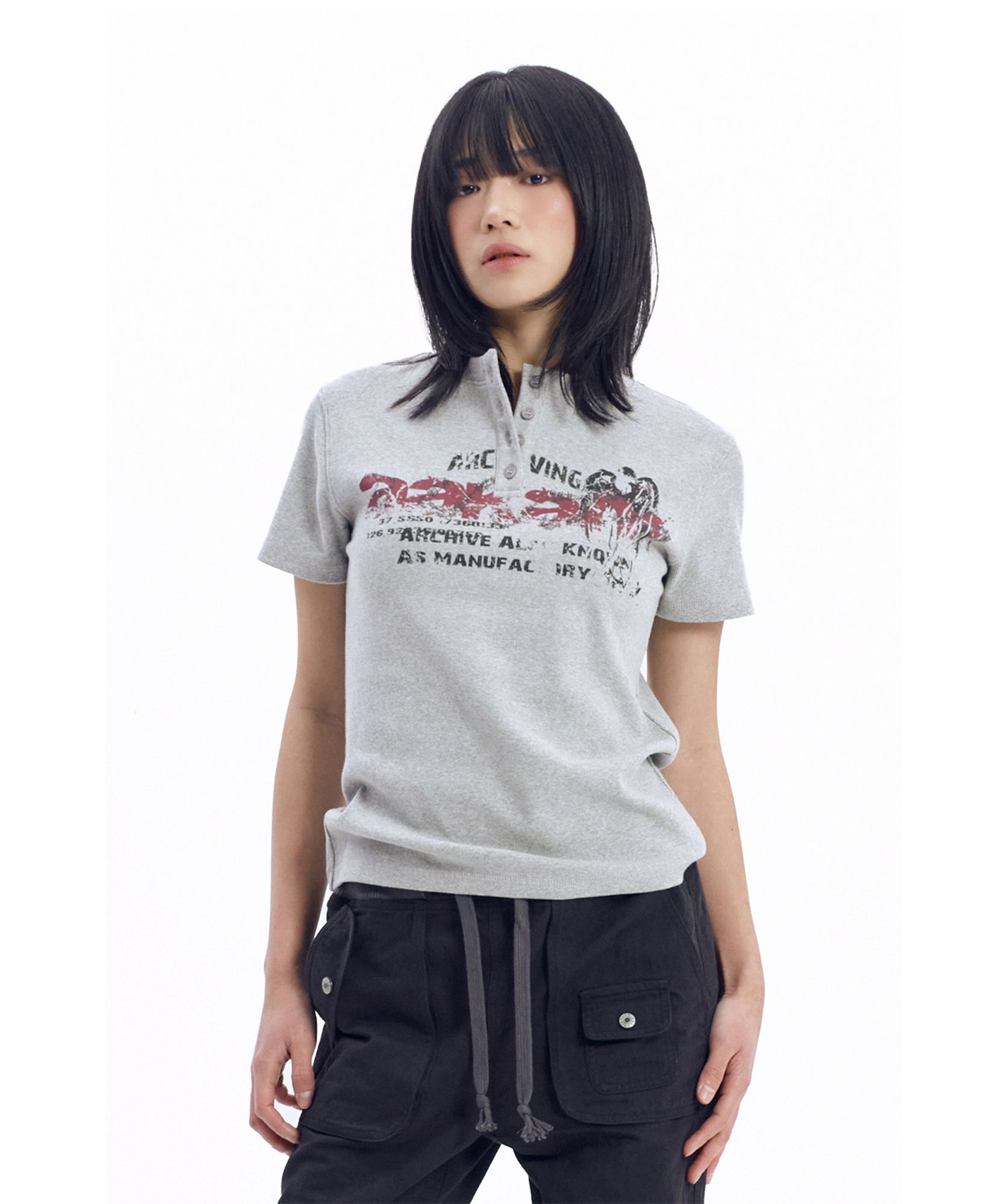 MUSINSA | AAKAM Crack Henry Neck Half Top (Gray)