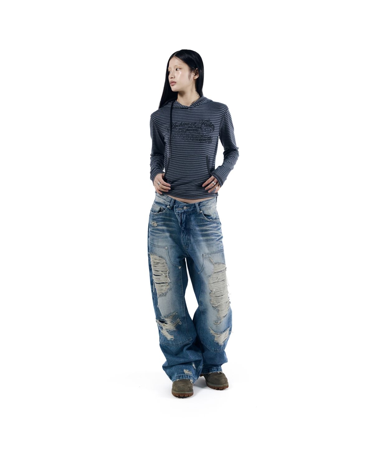 아캄(AAKAM) Linear Pattern Hooded Long Sleeve (Gray)
