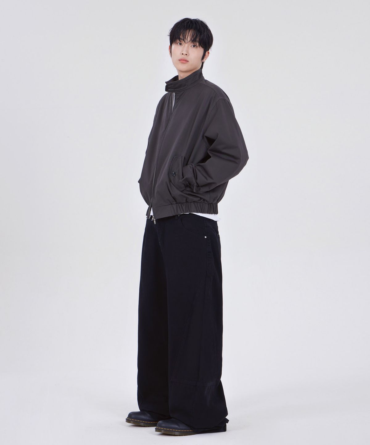 굿라이프웍스(GLW) 커브드 절개 와이드 코튼 팬츠 블랙