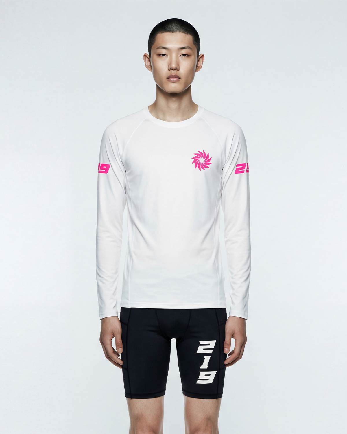 베르브리스(VERBLESS) 219 스포츠 핑크 탑 긴팔 티셔츠(white)