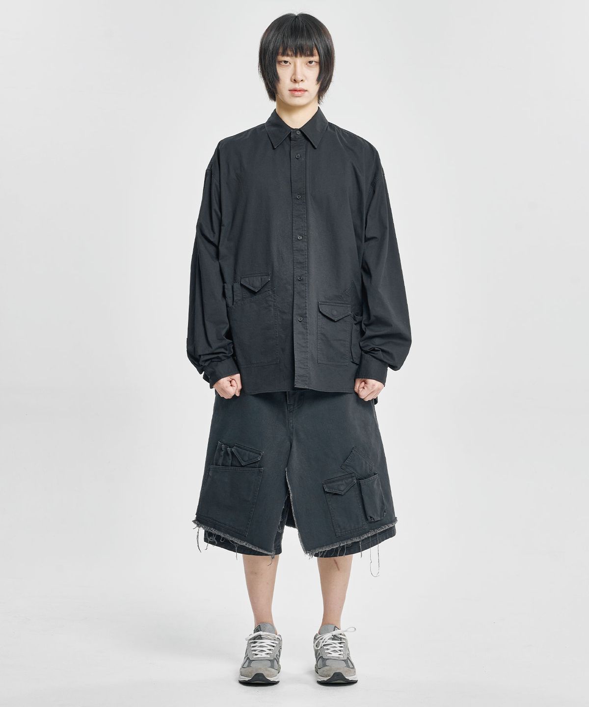 아조바이아조(AJOBYAJO) Washed Layered Cargo Skirt Shorts [BLACK]