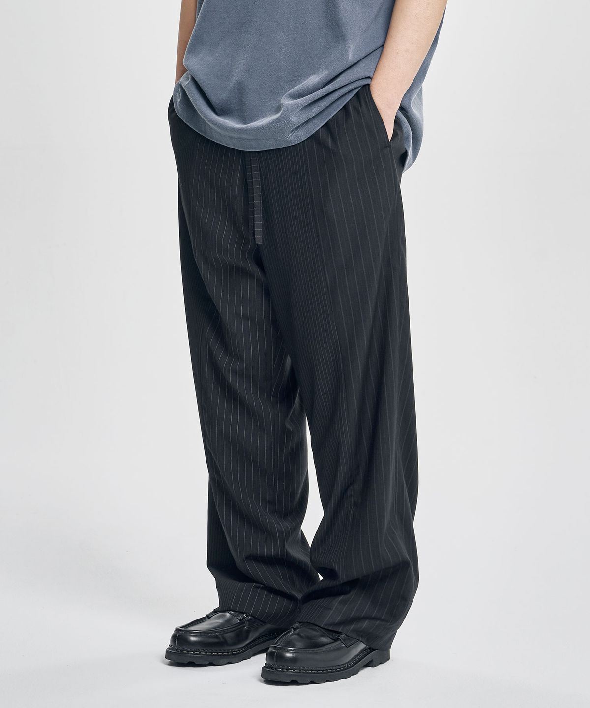 아조바이아조(AJOBYAJO) Quad Stripe Trousers [BLACK]