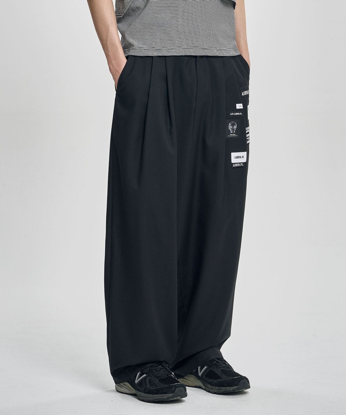 아조바이아조(AJOBYAJO) Wool Blend Expensive Trousers [BLACK]