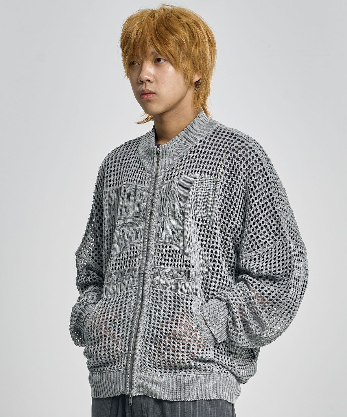 아조바이아조(AJOBYAJO) Total Logo Drop Needle Zip-Up [LIGHT GREY]
