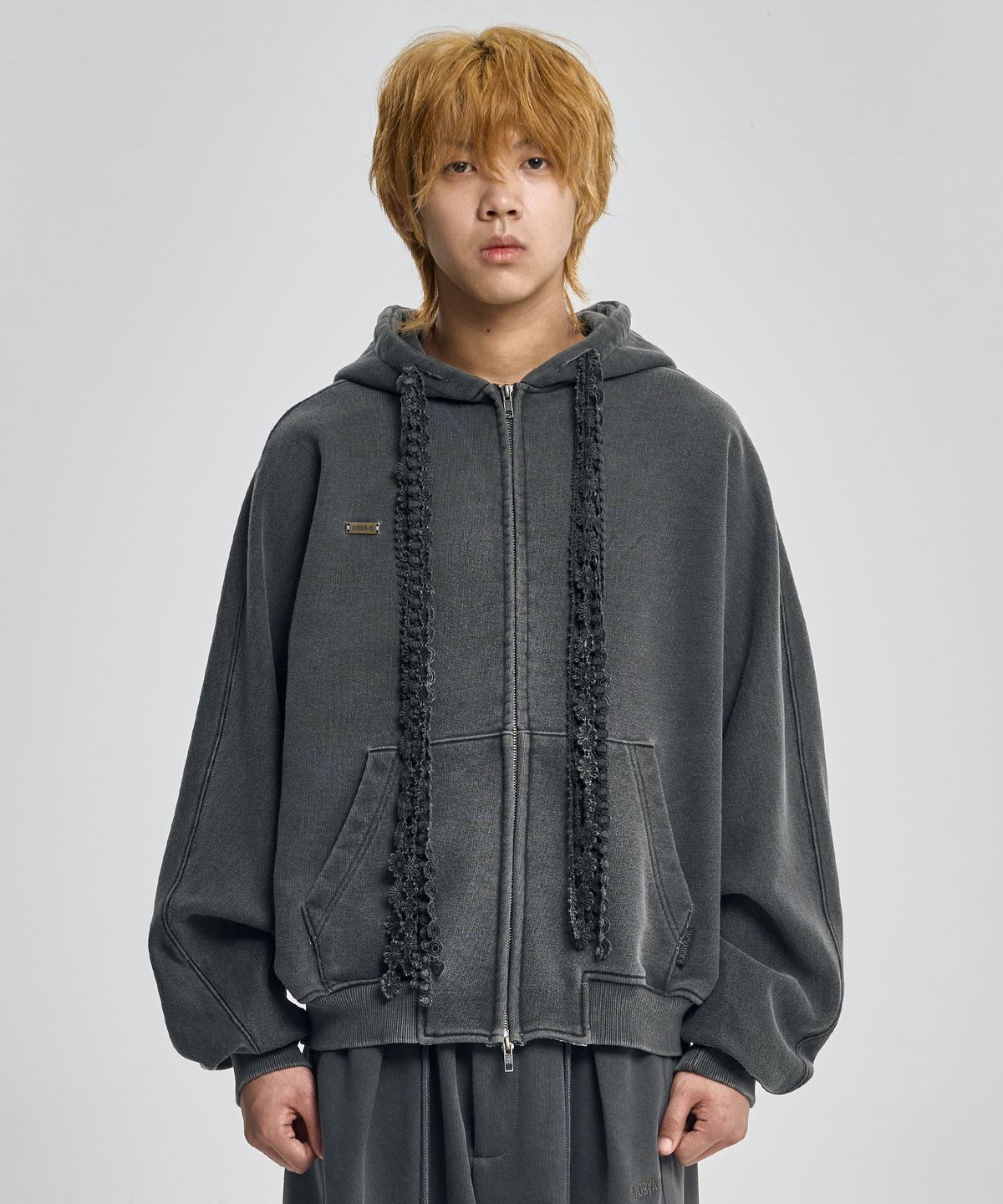 아조바이아조(AJOBYAJO) Laced Multi-Drawstring Zip-Up Hoodie [CHARCOAL]