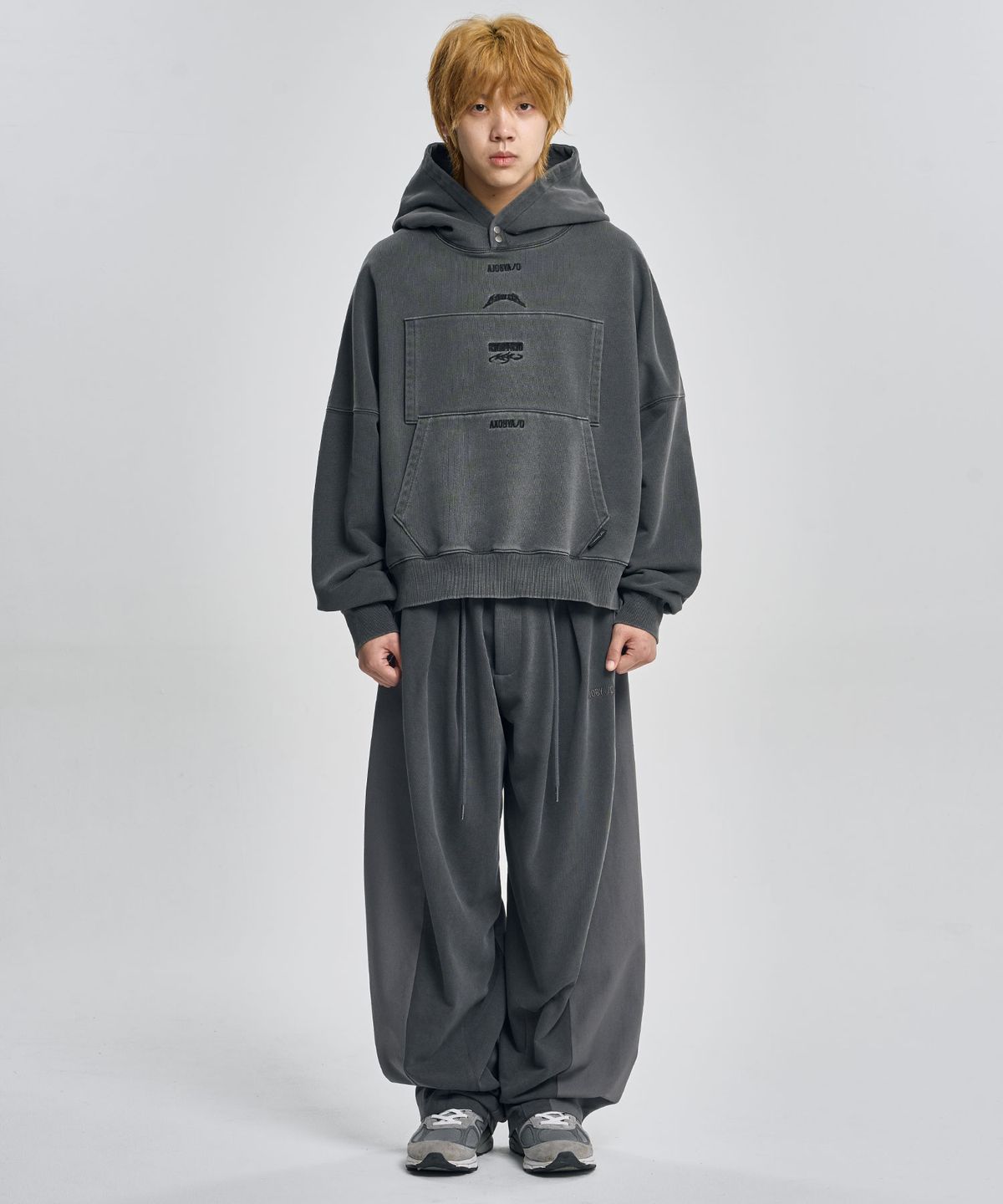 아조바이아조(AJOBYAJO) Dual Fabric Hybrid Pants [CHARCOAL]
