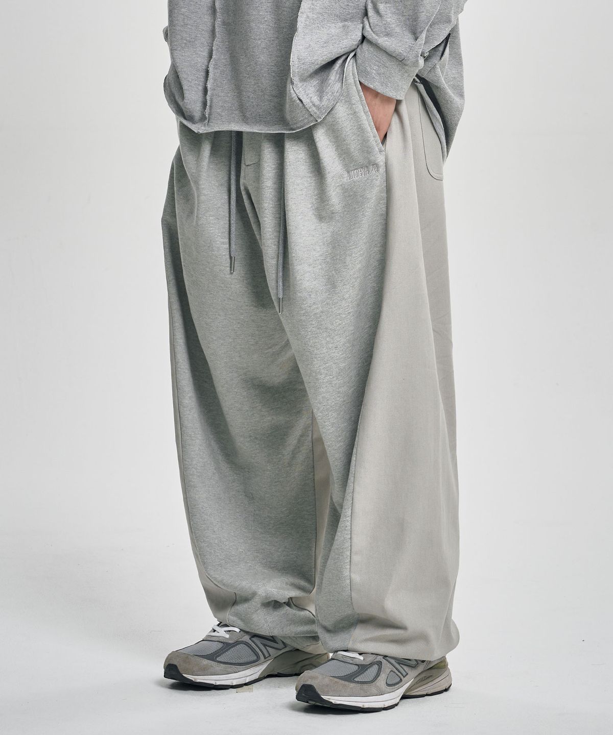 아조바이아조(AJOBYAJO) Dual Fabric Hybrid Pants [MELANGE GREY]