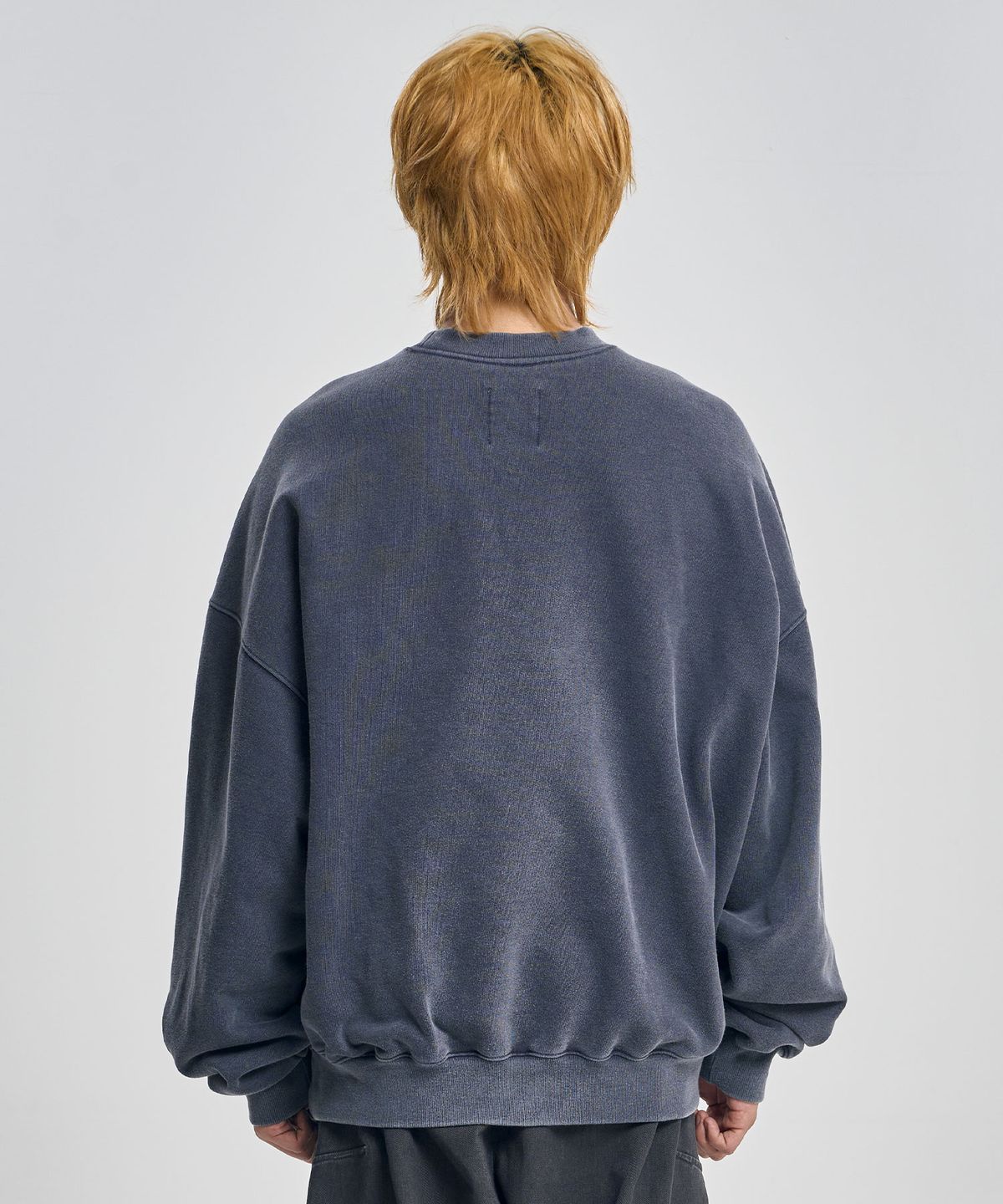 아조바이아조(AJOBYAJO) Rare University Washed Sweatshirt [BLUE]