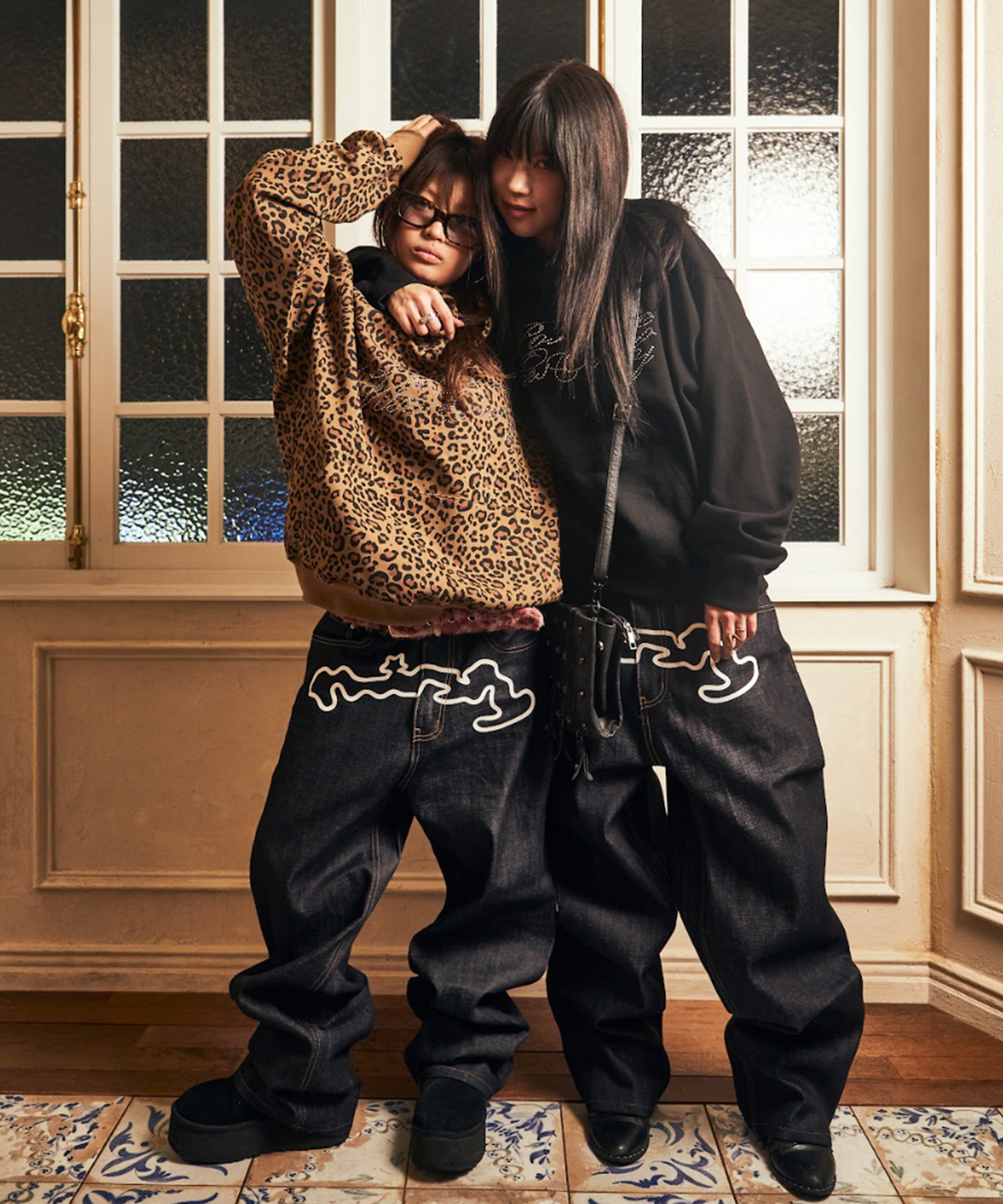 떨스티(THIRSTY) ANGEL BAGGY JEAN