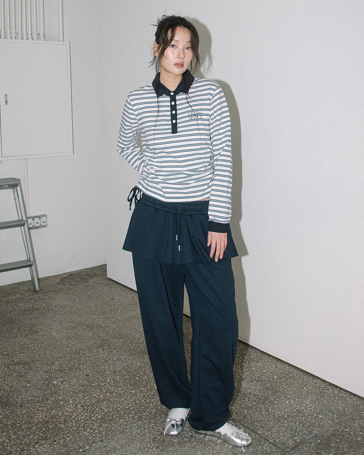 해비즘(HAVISM) STRIPE SHIRRING RUGBY L/S TEE(IVORY)