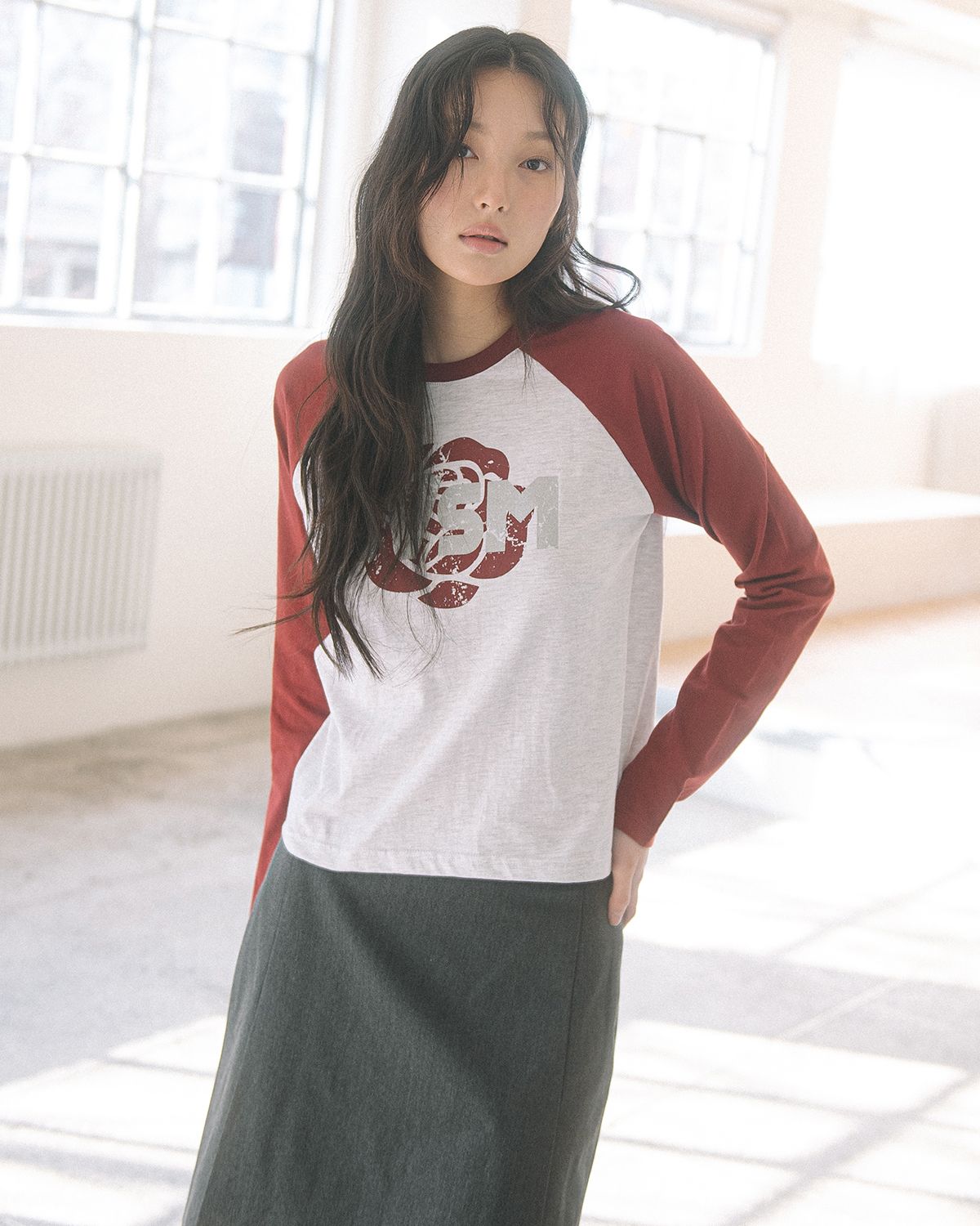 해비즘(HAVISM) ROSE RAGLAN L/S TEE(WINE)