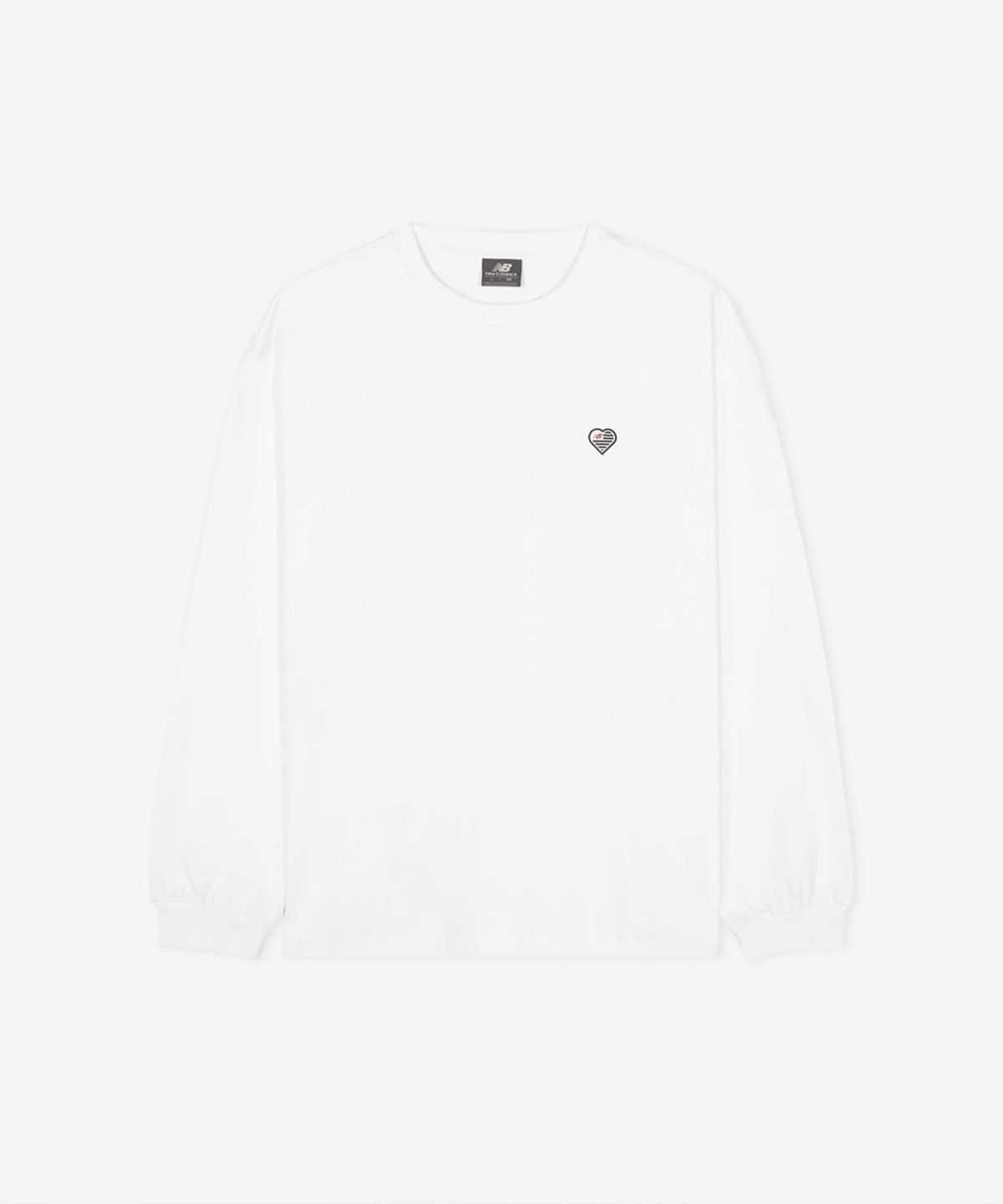 뉴발란스(NEW BALANCE) NBNDG2A013 / UNI NB 하트 그래픽 긴팔티 (WHITE)