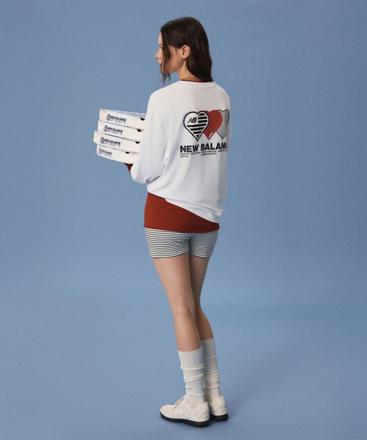 뉴발란스(NEW BALANCE) NBNDG3A013 / MINIMAL HEART COLLECTION 그래픽 긴팔티 (WHITE)