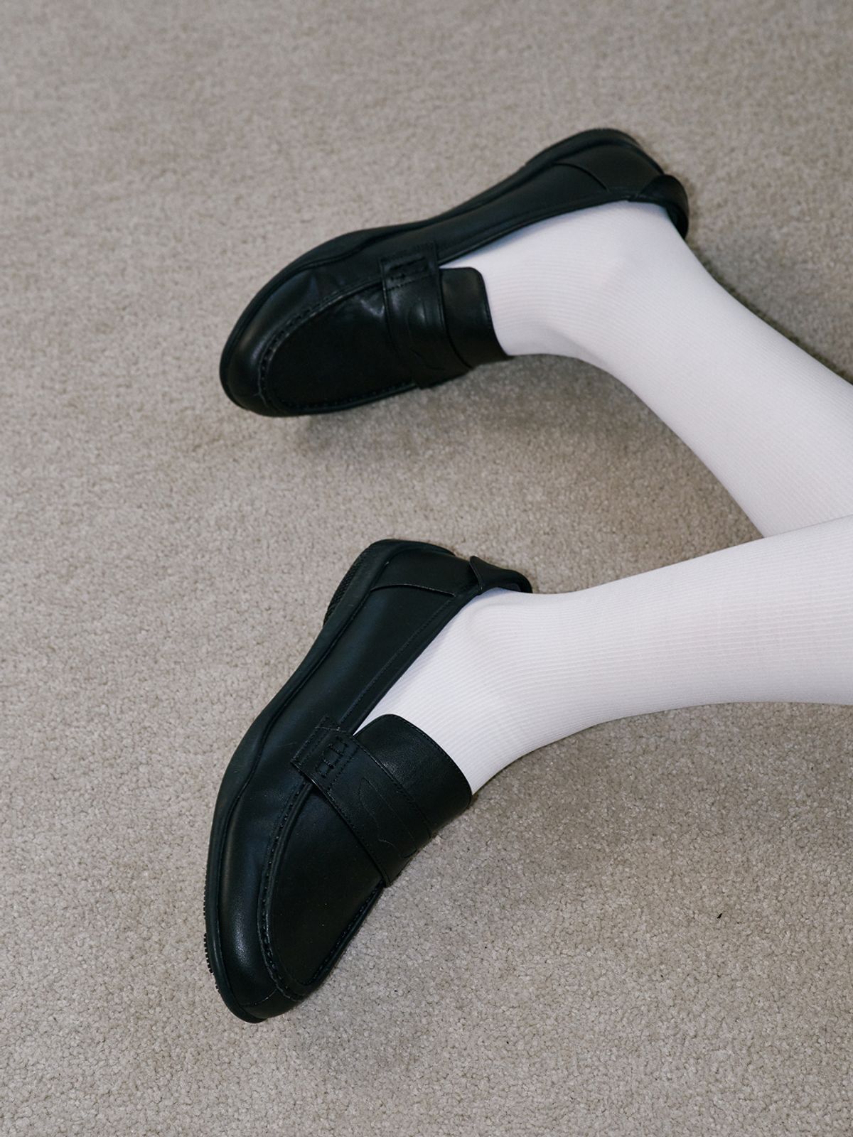 포른른(FORRR) Penny Loafer Sneakers - 2Color