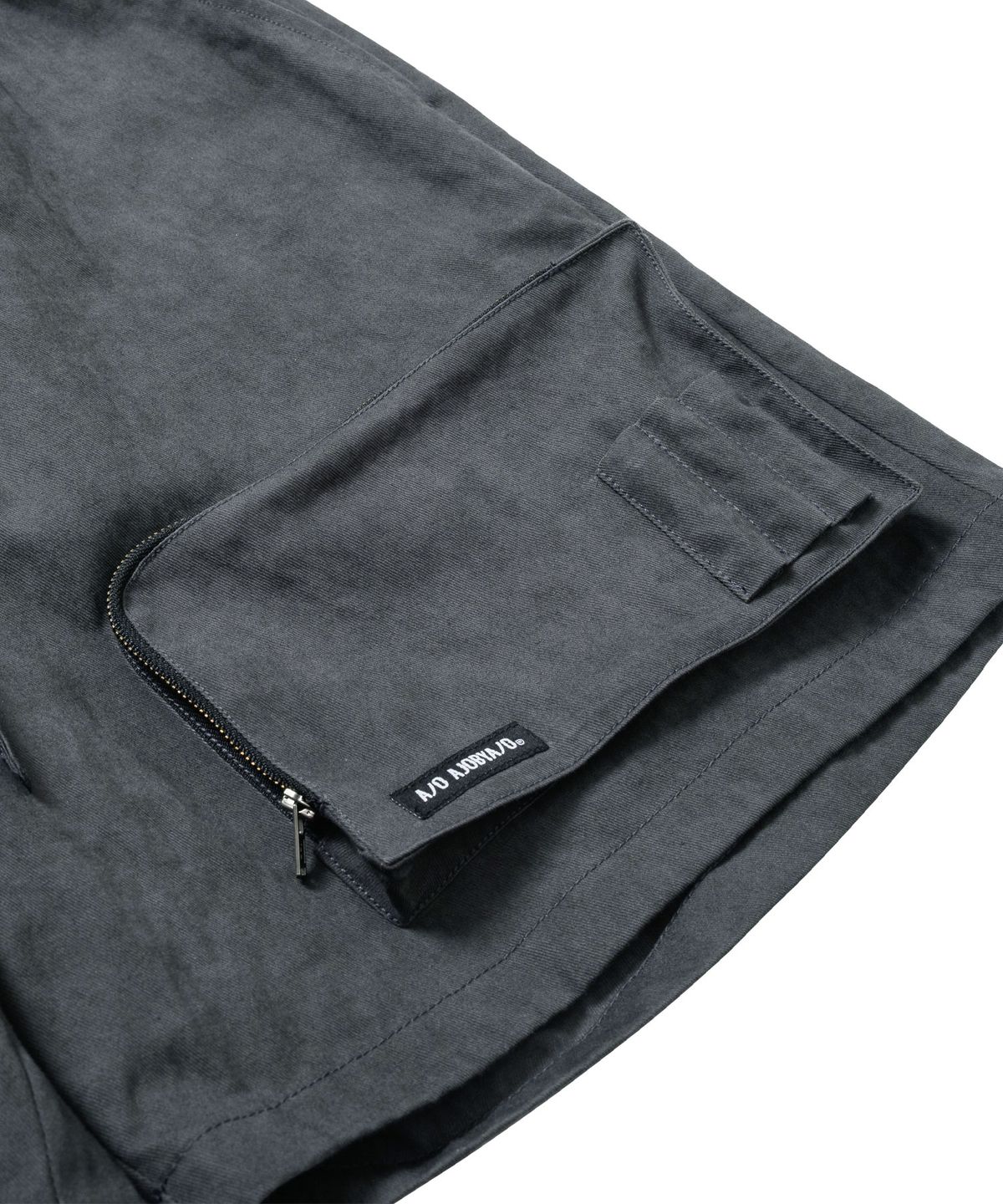 아조바이아조(AJOBYAJO) Printed Tie-Dye Cargo Shorts [CHARCOAL]