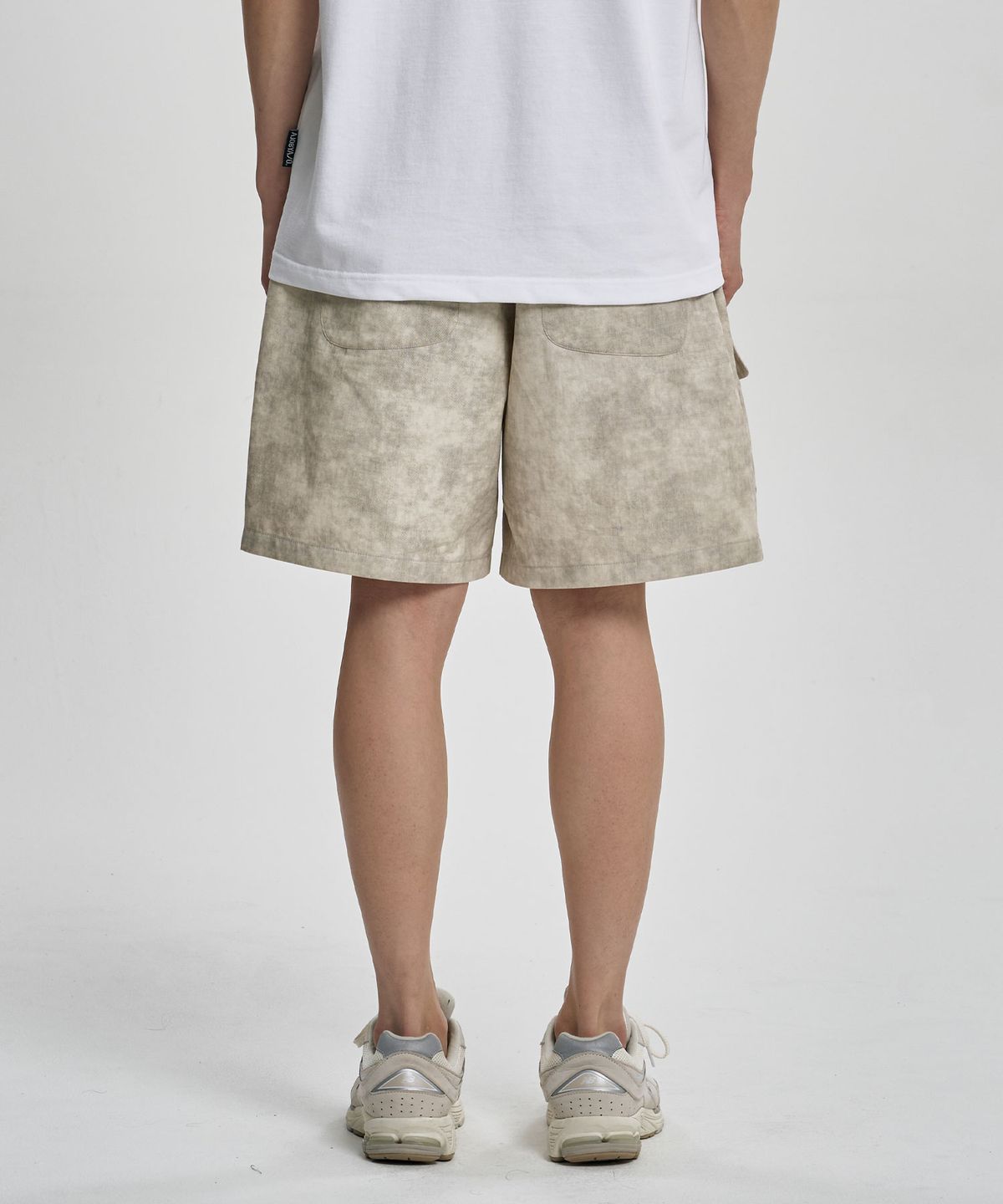 아조바이아조(AJOBYAJO) Printed Tie-Dye Cargo Shorts [IVORY]