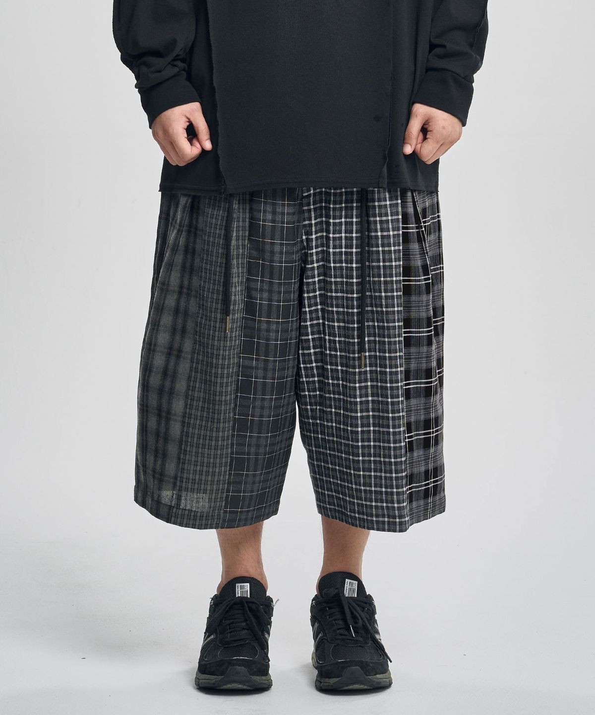 아조바이아조(AJOBYAJO) Check Mixed Bermuda Pants [BLACK]
