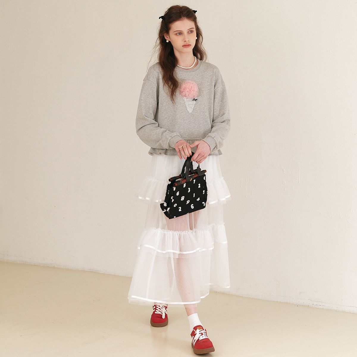 쎄무아듀(CEST MOIDEW) Cest_Ice cream frill sweatshirt