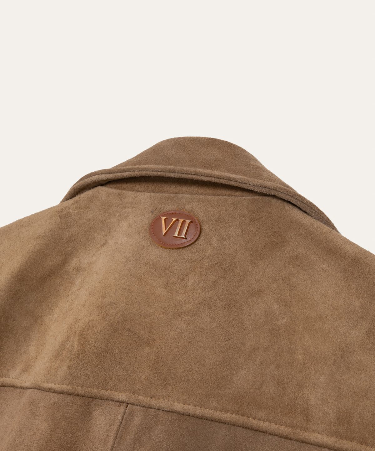 비베르데(VIIVERDE) Button Up Suede Jumper Camel