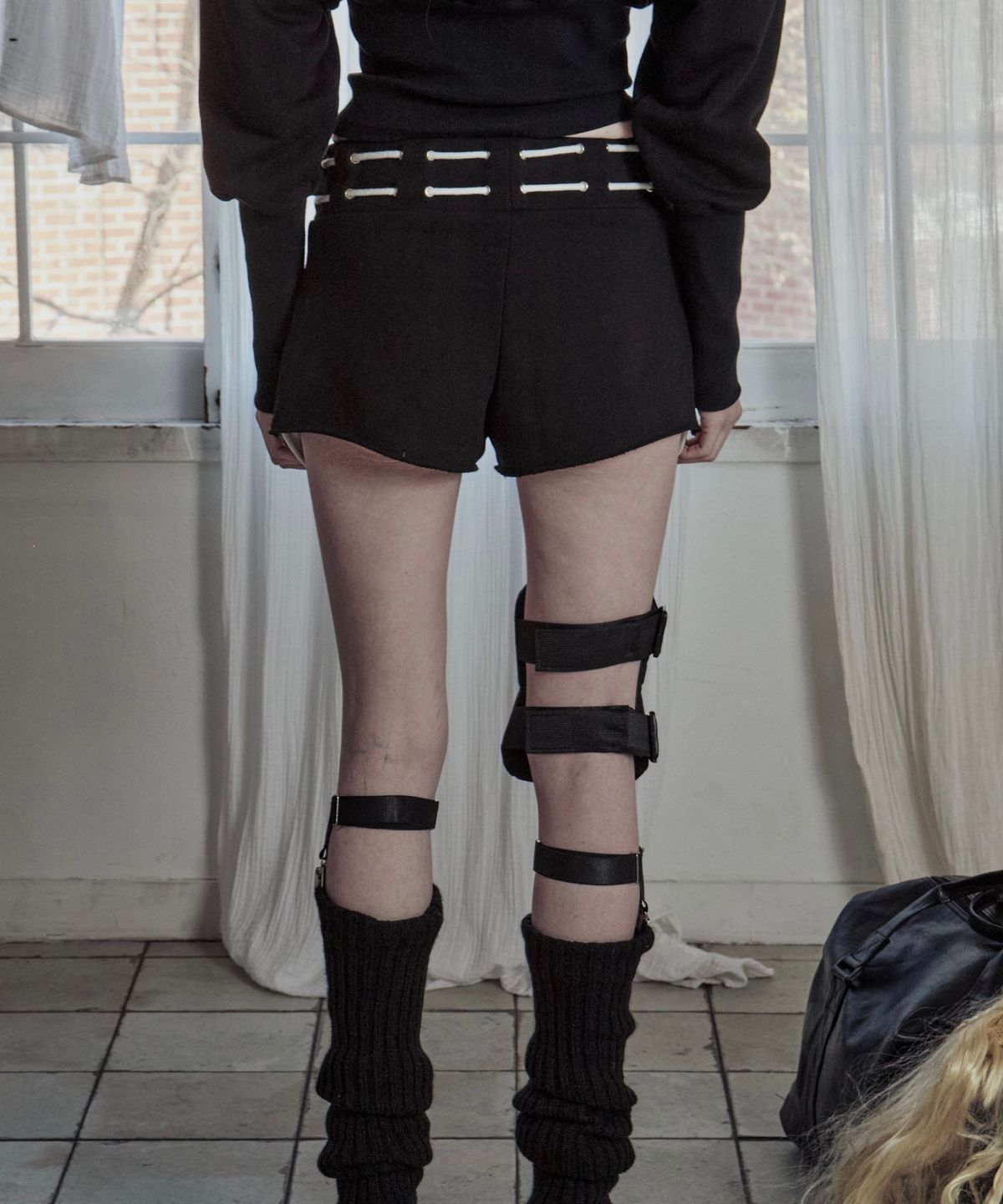 피아체(PIARCHE) EYELET STRING SHORTS