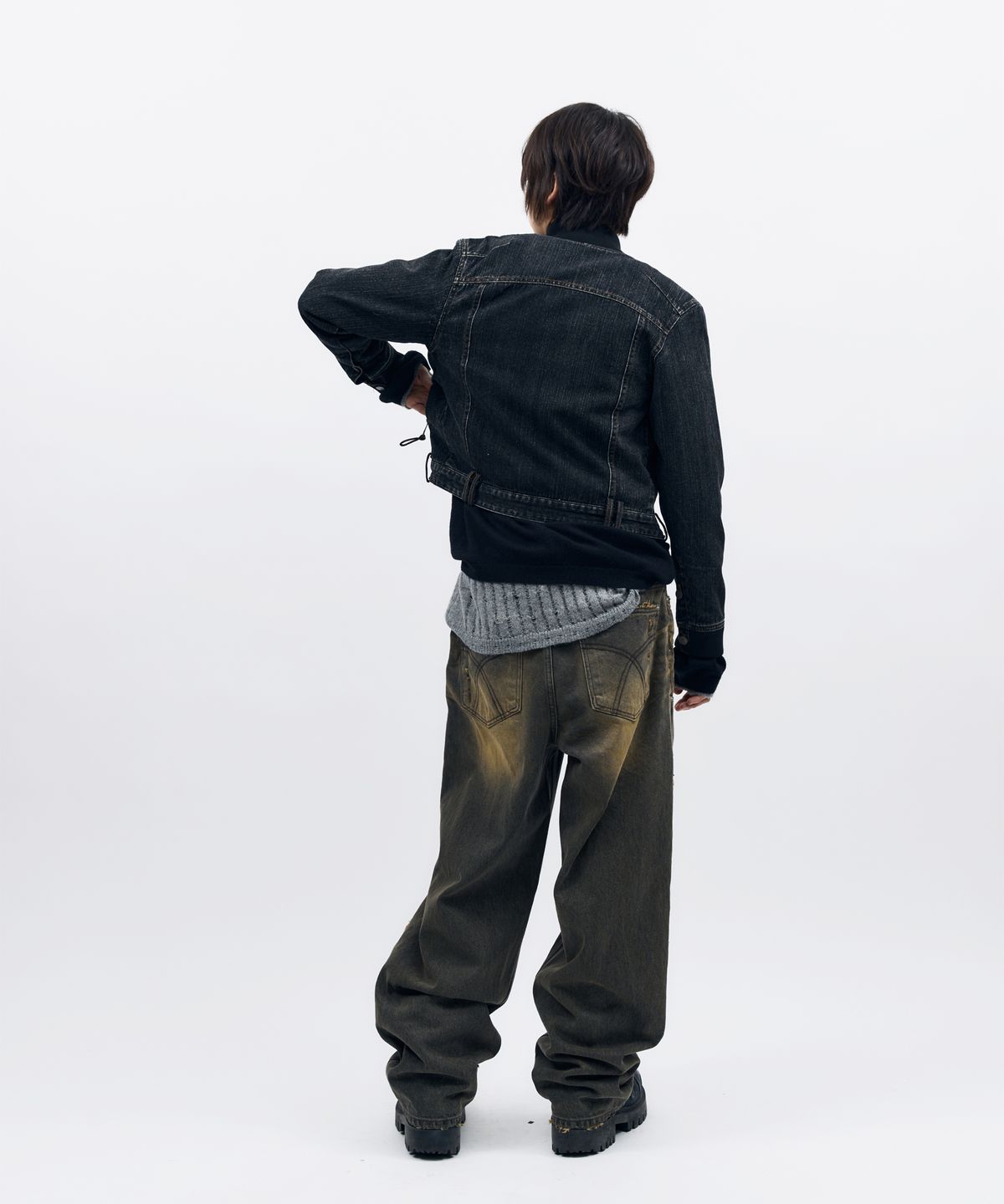 아캄(AAKAM) Ribbed Denim Zip-Up Jacket (Black)