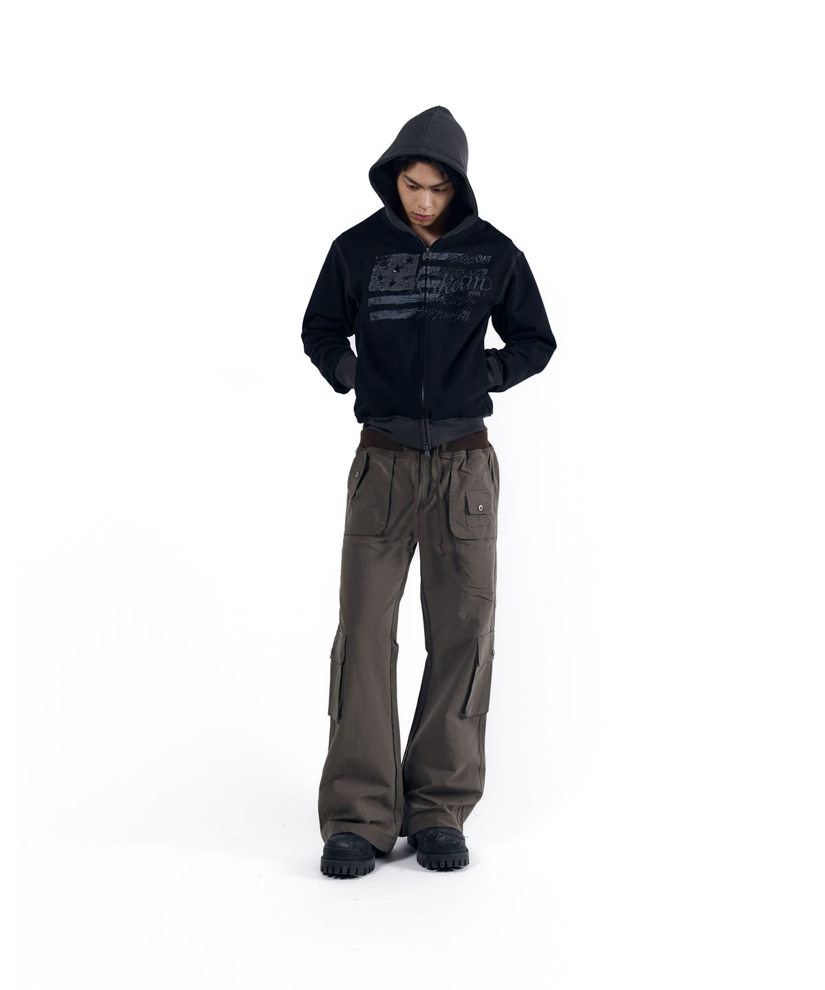 아캄(AAKAM) Star-Spangled Zip-Up hoodie (Black)