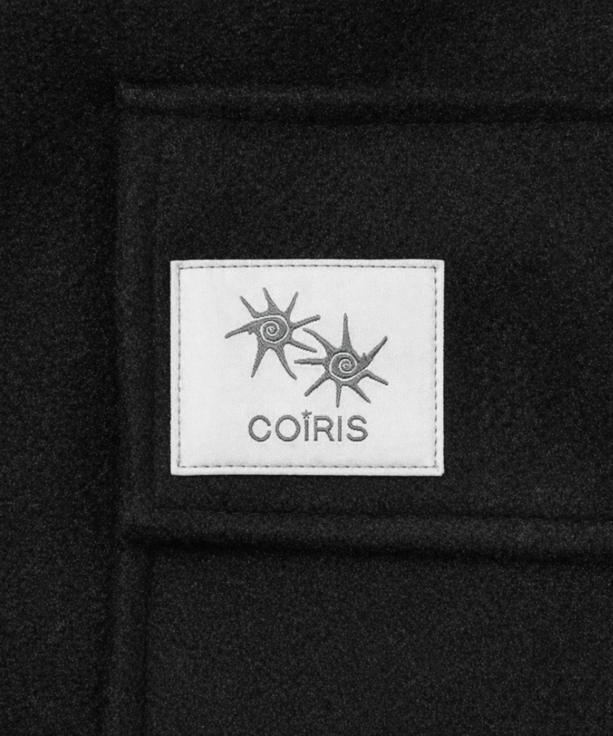 코이리스(COIRIS) 어빈 누빔 하프 코트 남녀공용